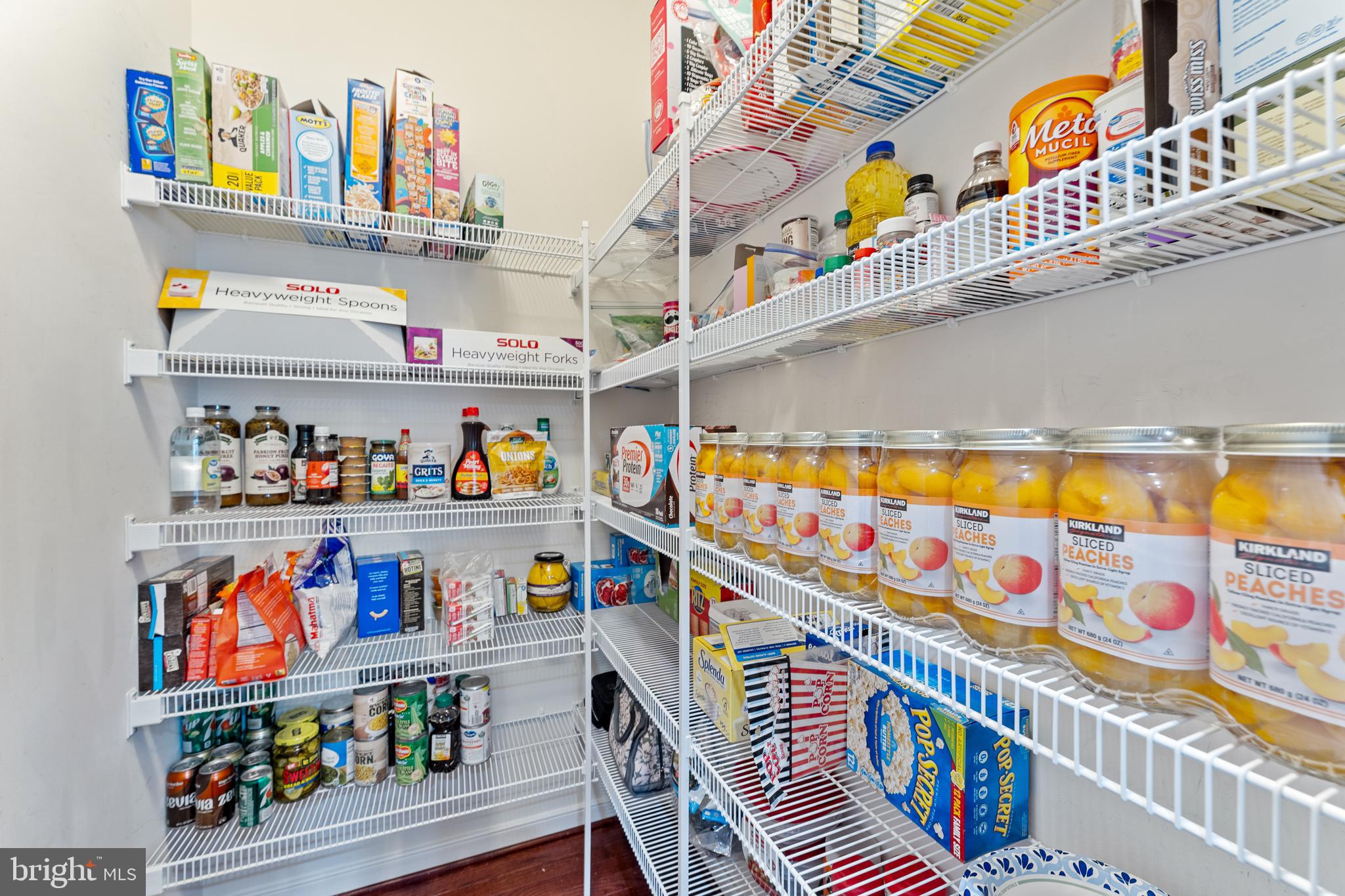 HILLS OF AQUIA - Residential