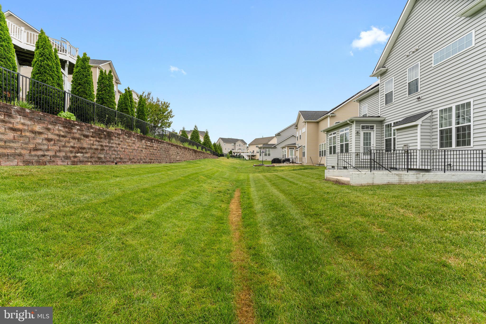 HILLS OF AQUIA - Residential