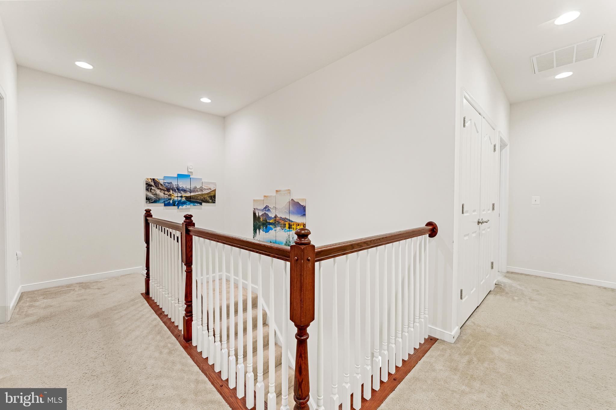 HILLS OF AQUIA - Residential