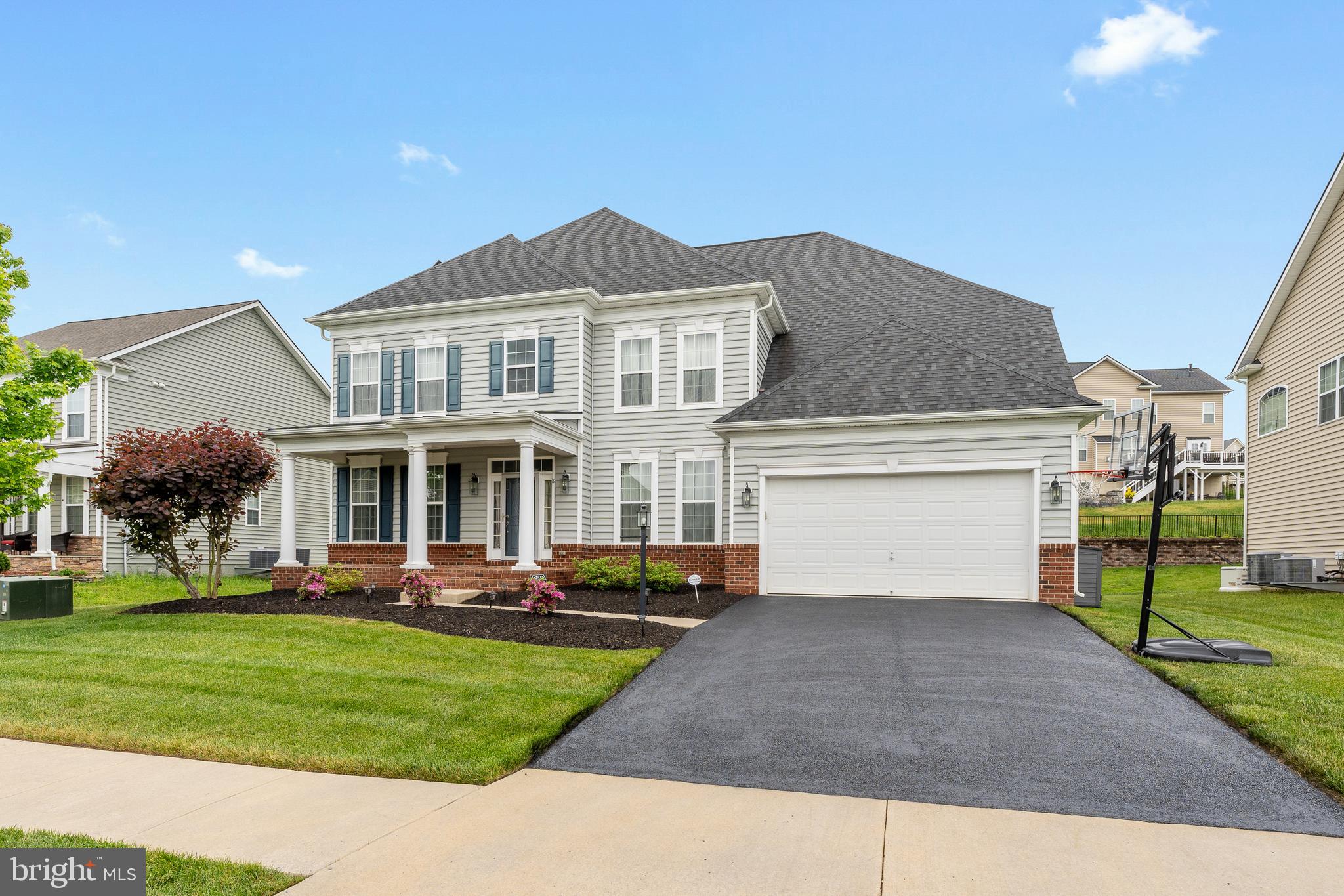 HILLS OF AQUIA - Residential