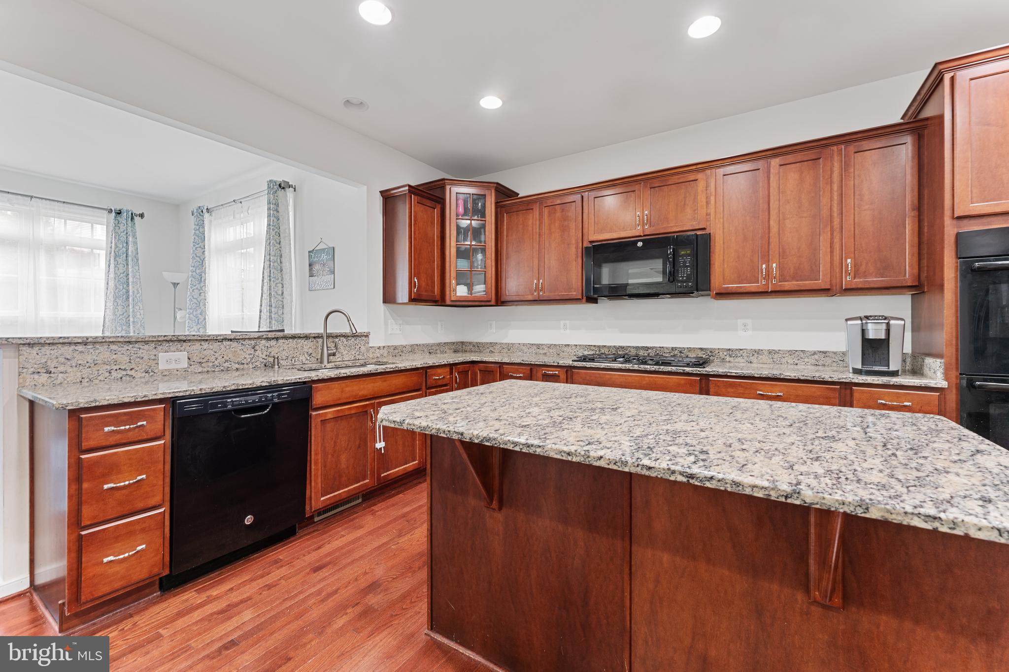 HILLS OF AQUIA - Residential