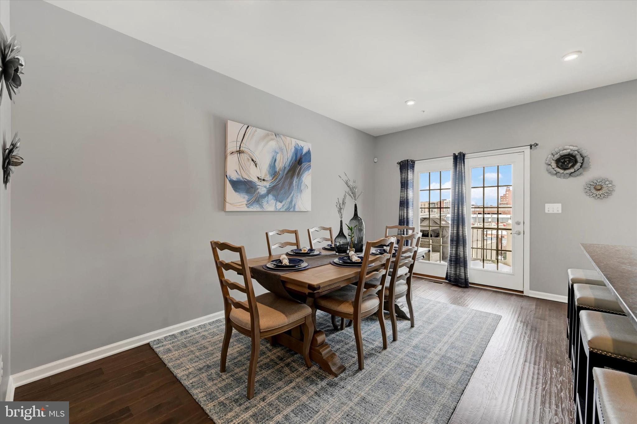 O'DONNELL SQUARE - Residential