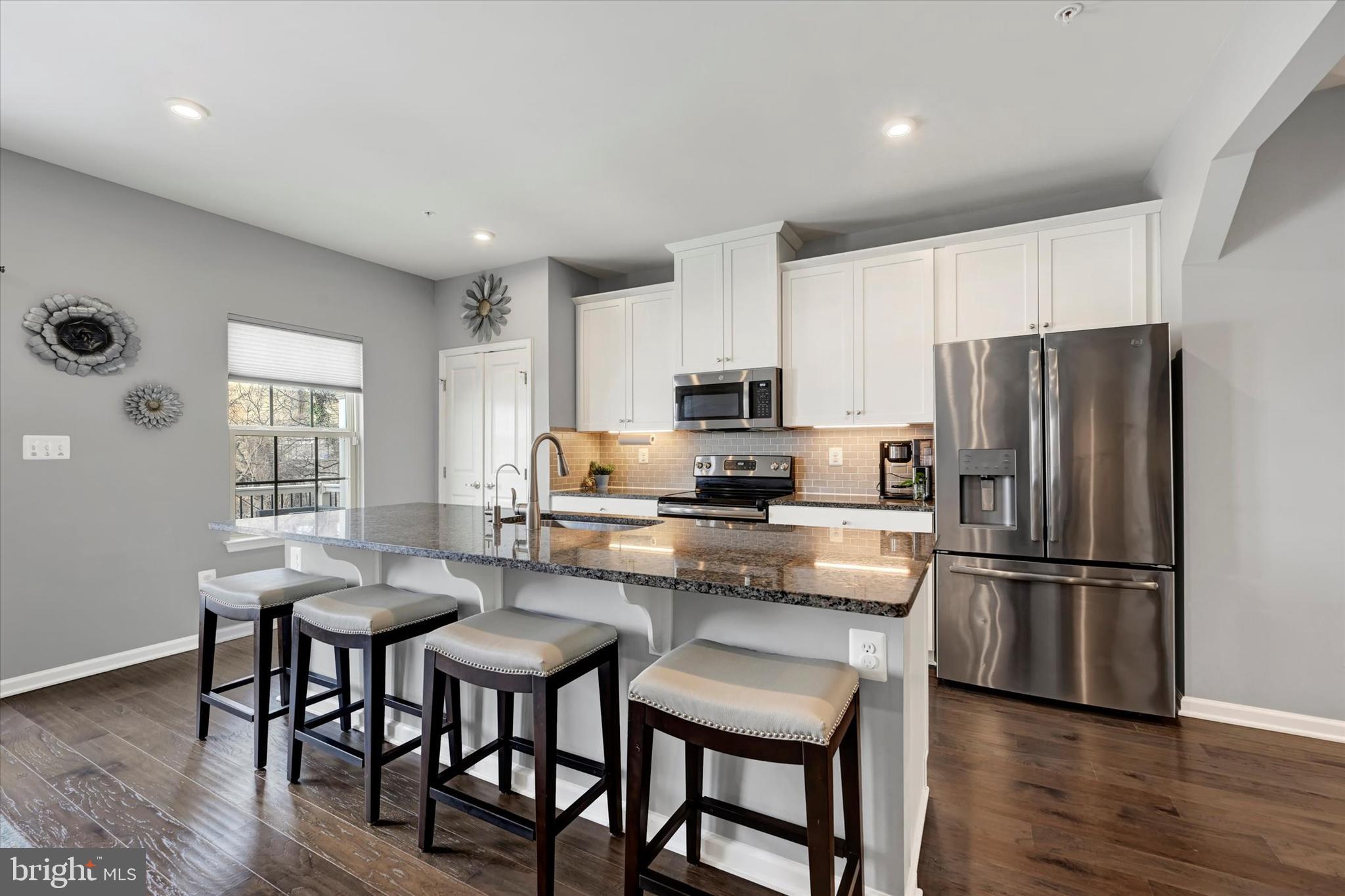 O'DONNELL SQUARE - Residential