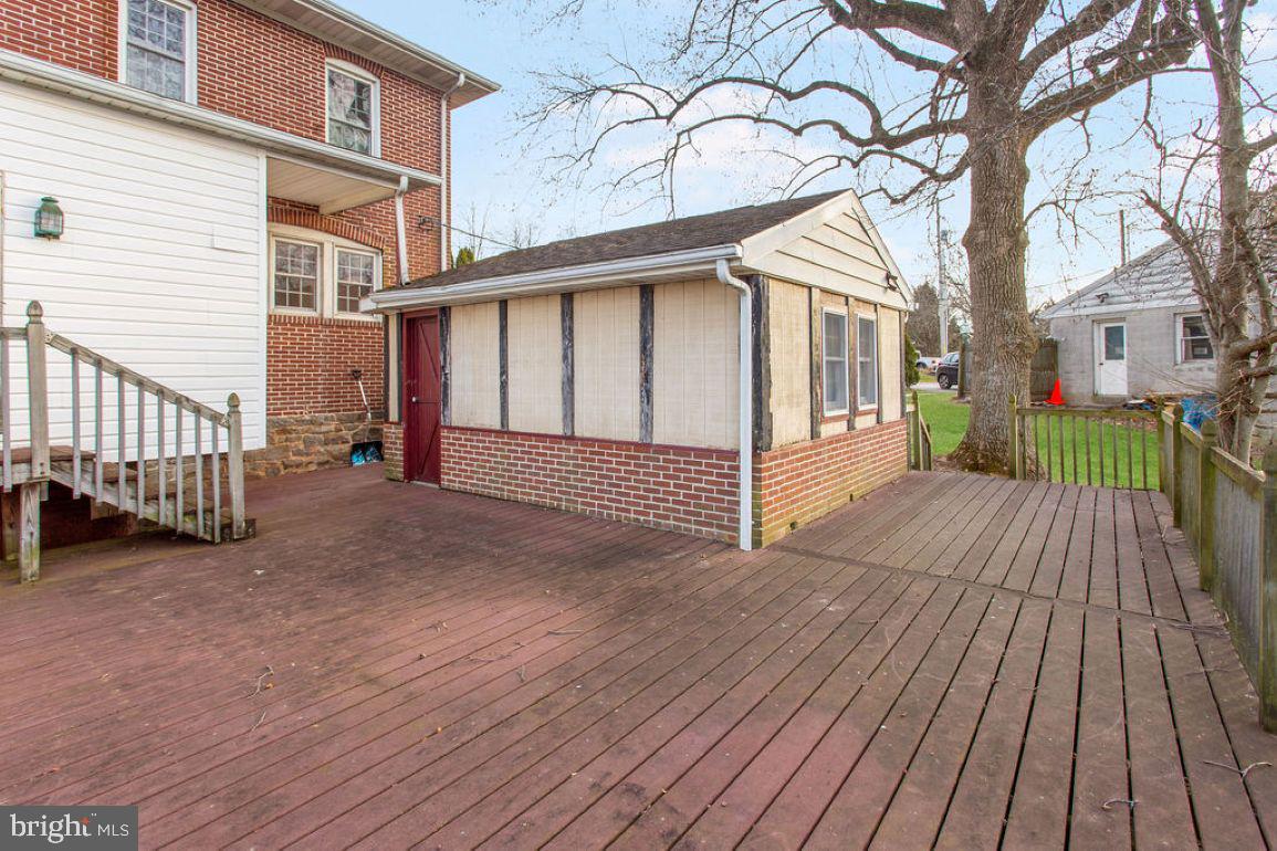 IRISHTOWN - Residential