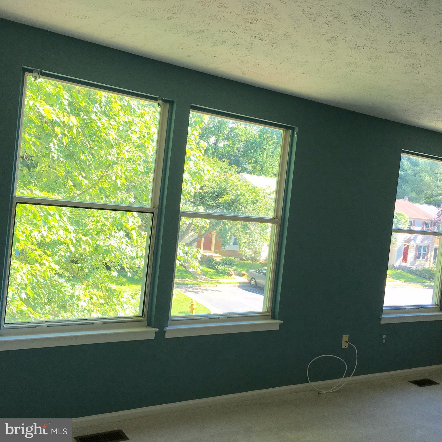 MONTCLAIR ST4 - Residential