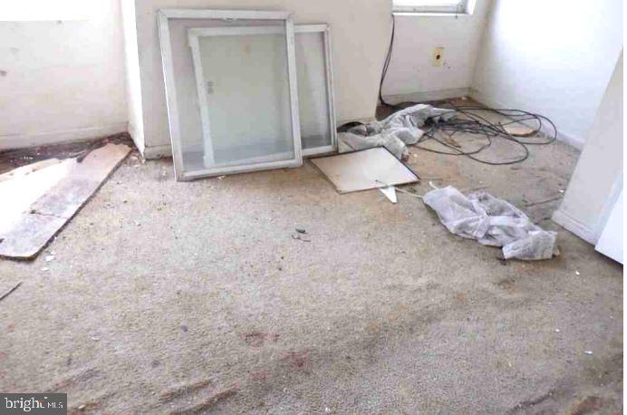 MONTEBELLO - Residential