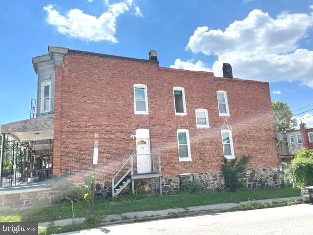 MONTEBELLO - Residential