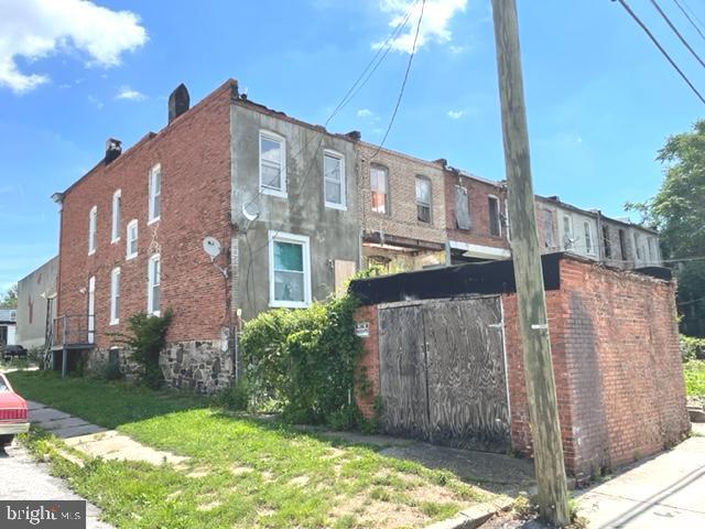 MONTEBELLO - Residential