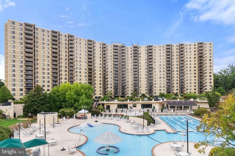 Condo For Rent - 307 Yoakum Parkway #310<br/> ALEXANDRIA, VA 22304