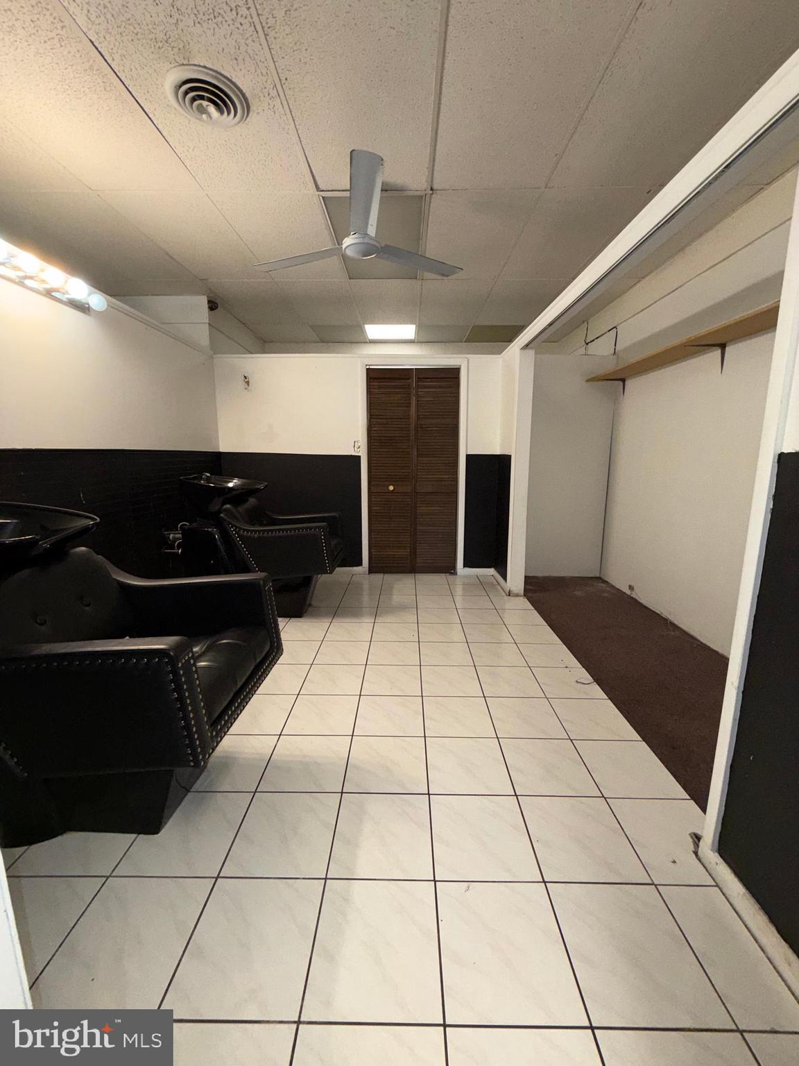 RHAWNHURST - Commercial Lease