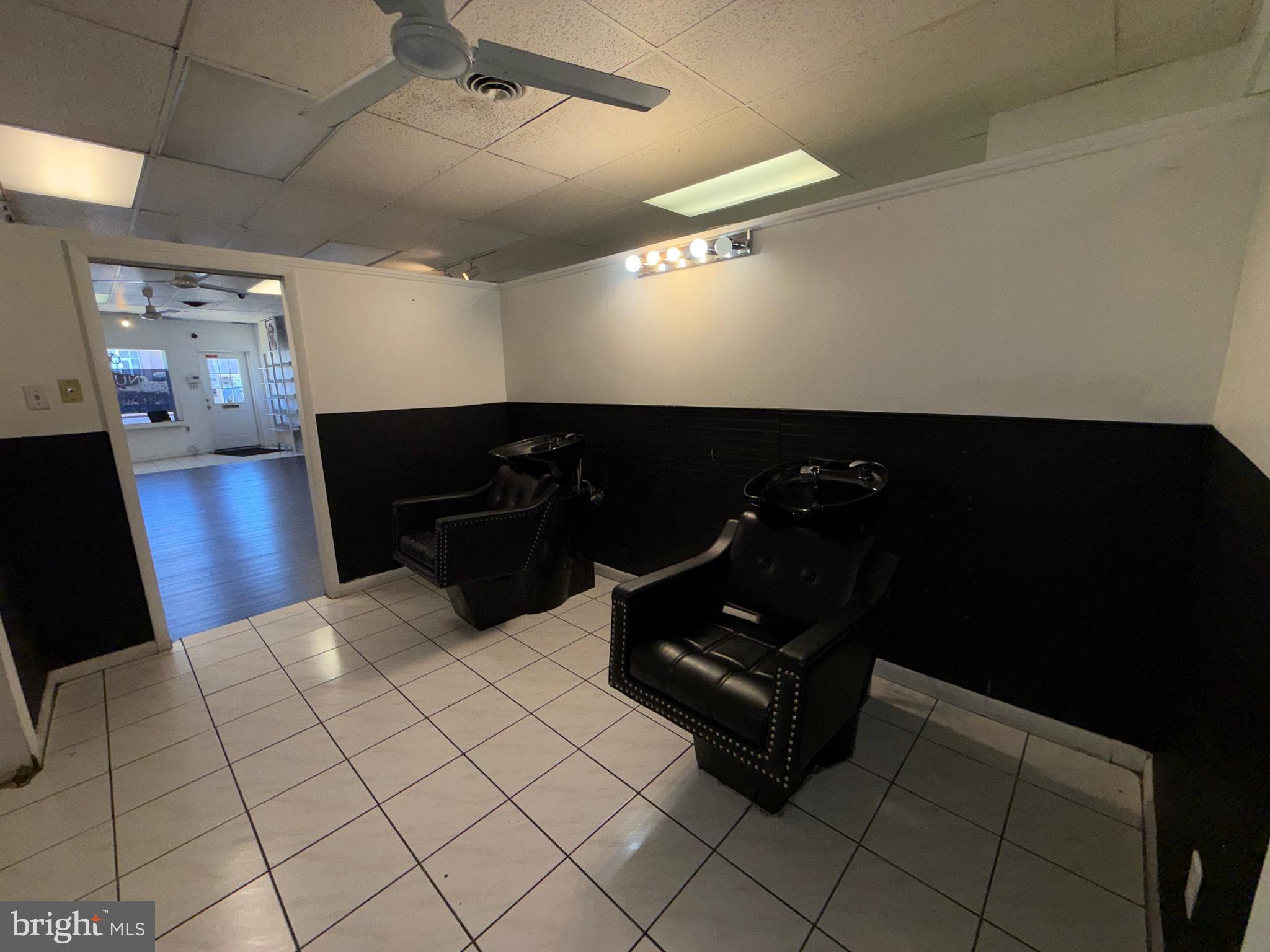 RHAWNHURST - Commercial Lease