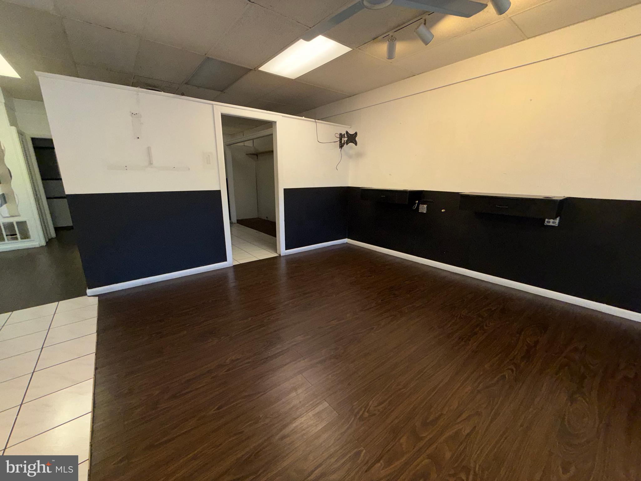 RHAWNHURST - Commercial Lease