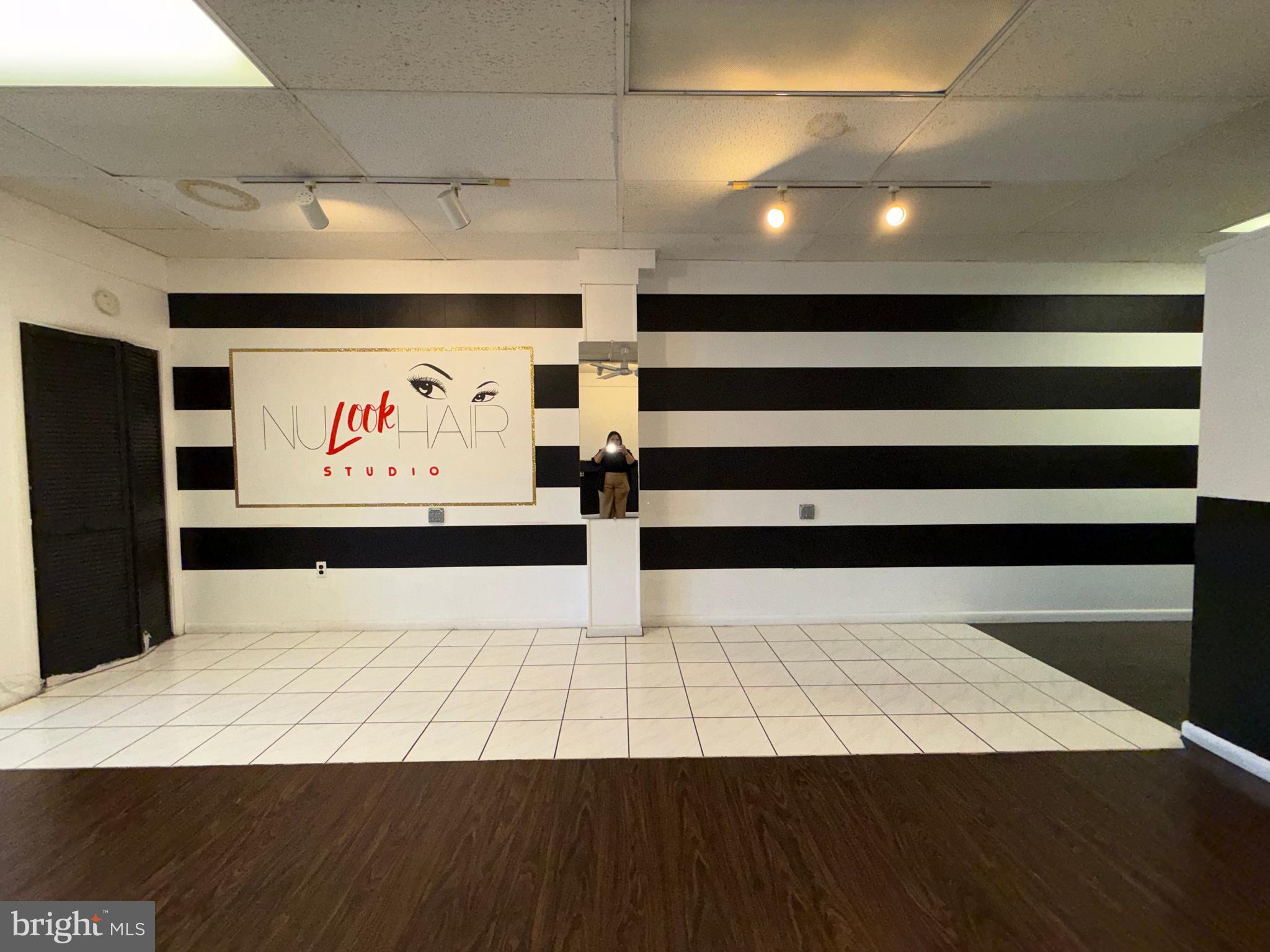 RHAWNHURST - Commercial Lease