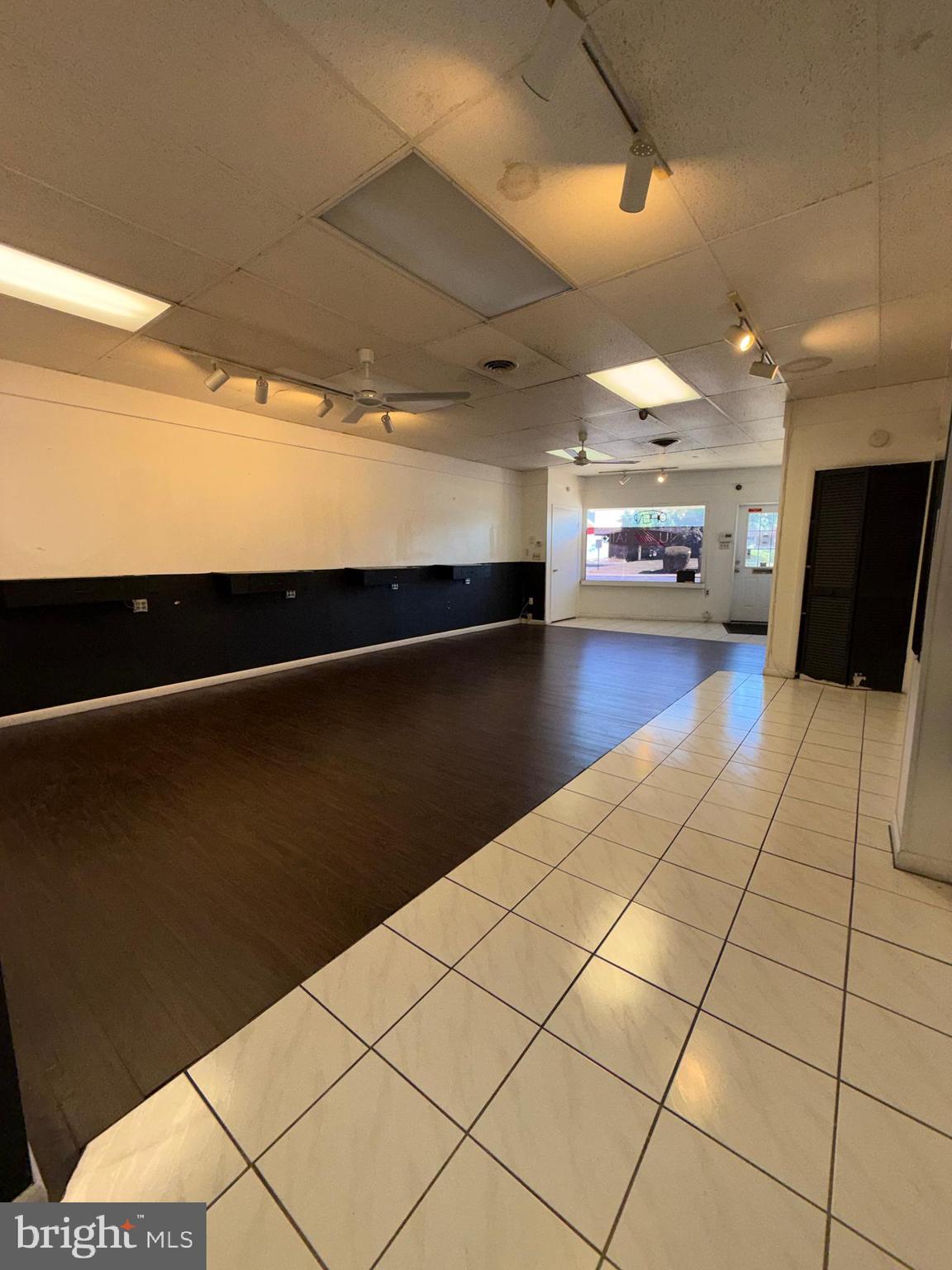 RHAWNHURST - Commercial Lease