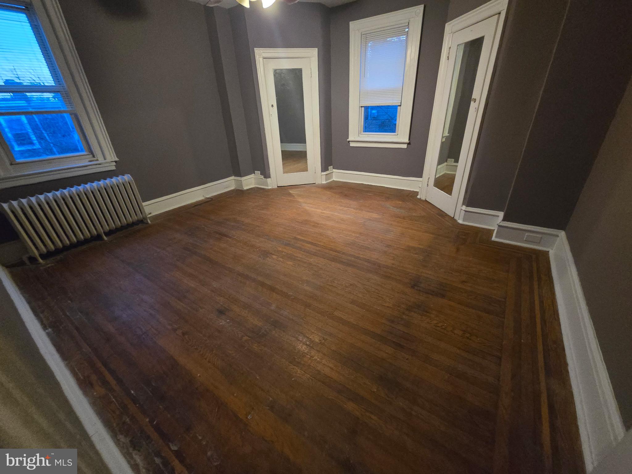 5044 N SYDENHAM STREET