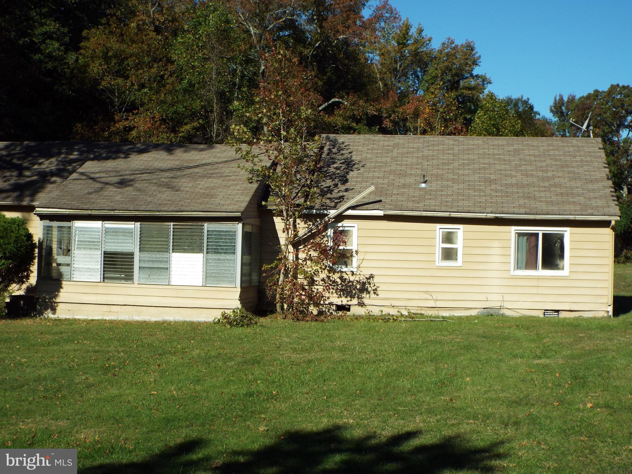 SPRING HILL ACRES SUB - Residential