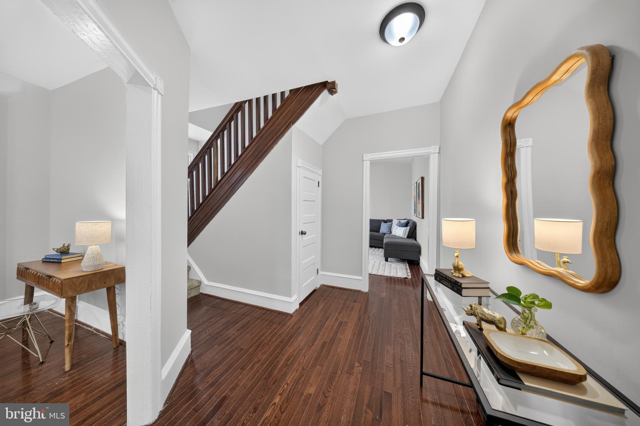 1617 W 9TH STREET