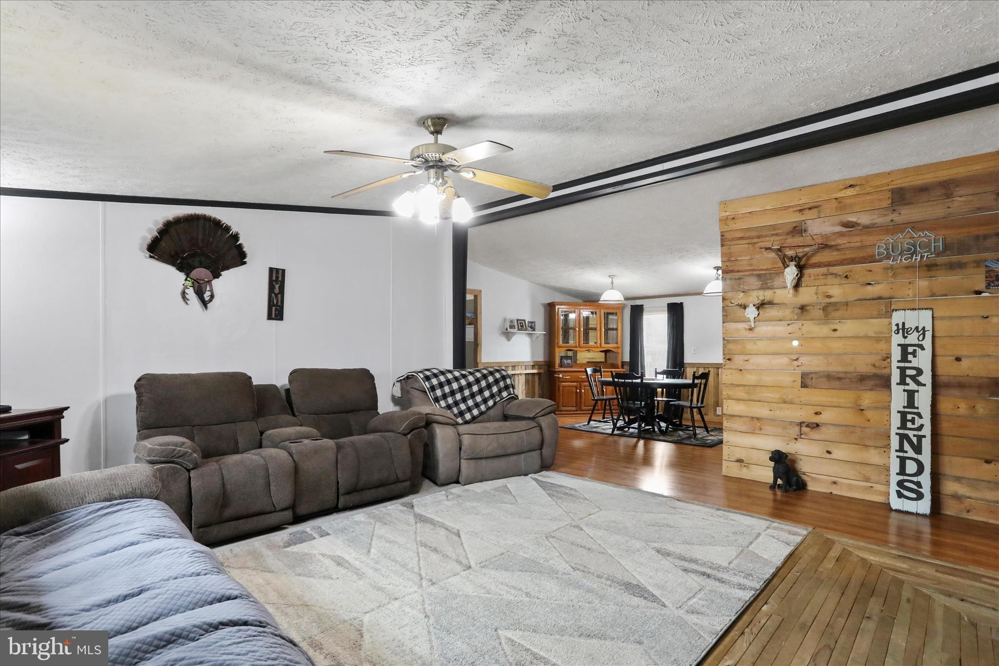 COUNTRYSIDE MOBILE ESTATES - Residential