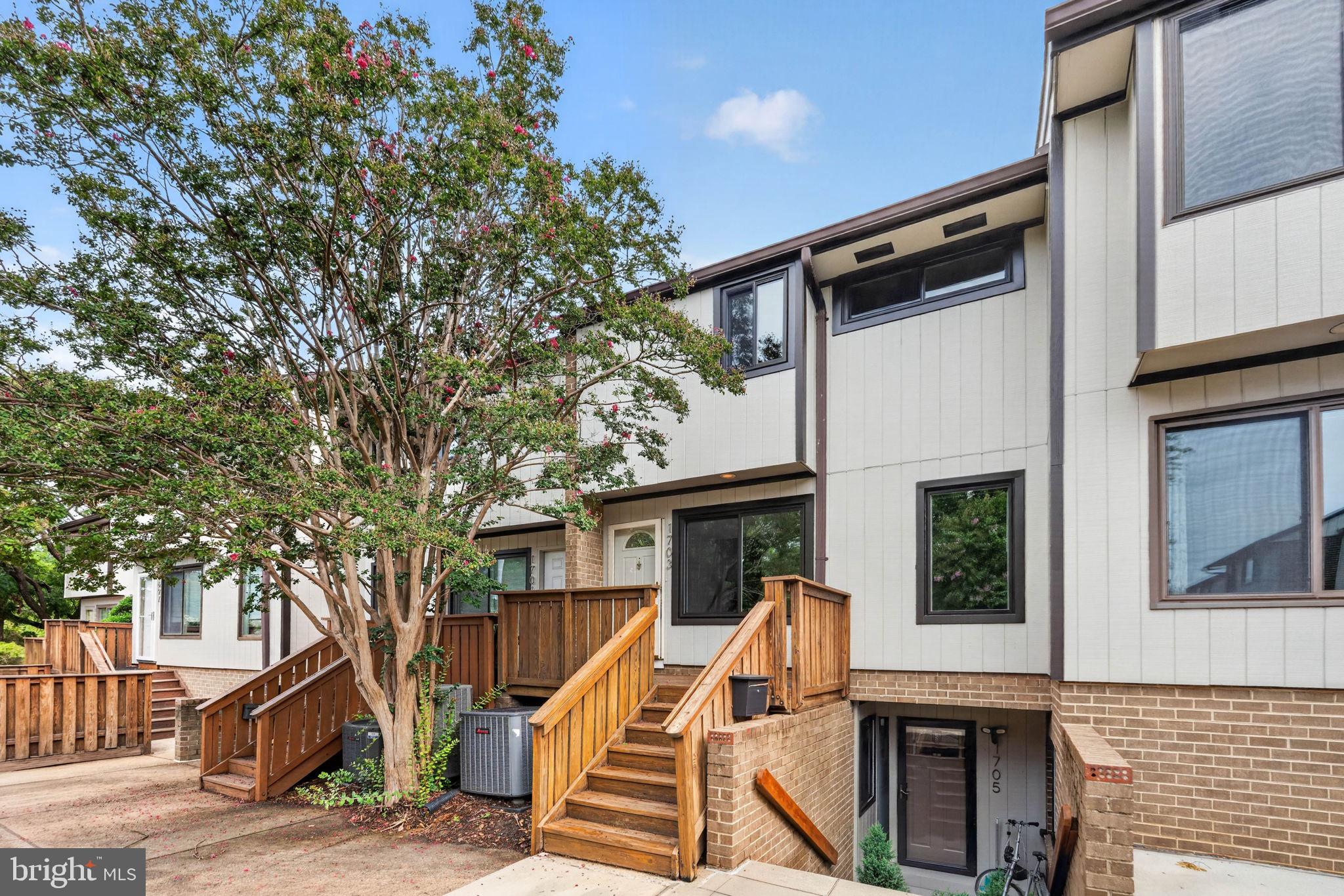 1703 WESTWIND WAY 7-B