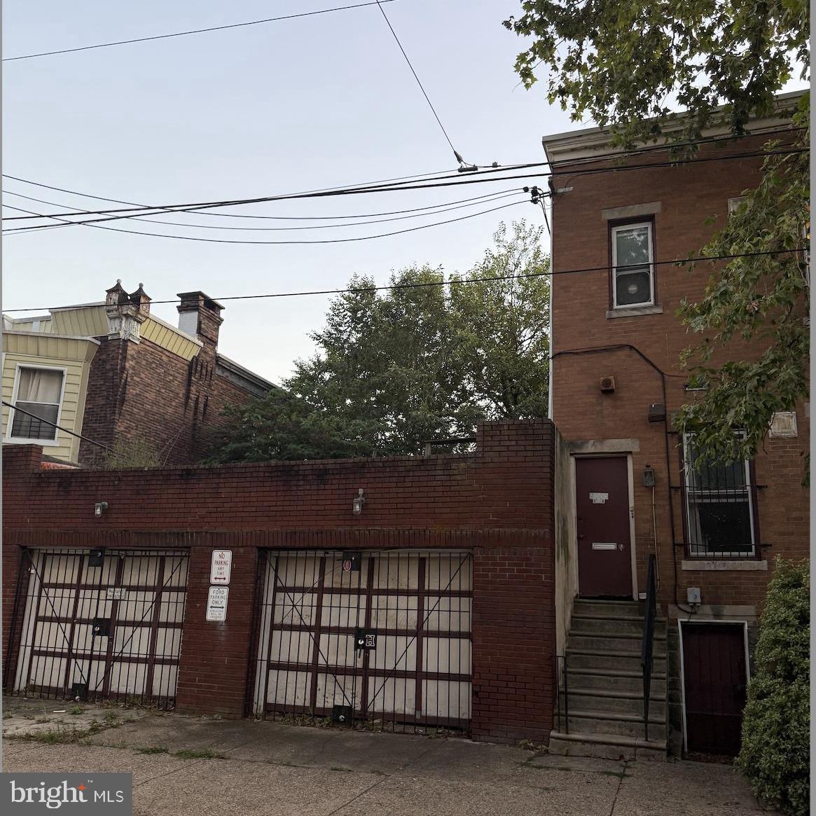 SQUIRREL HILL - Residential Income