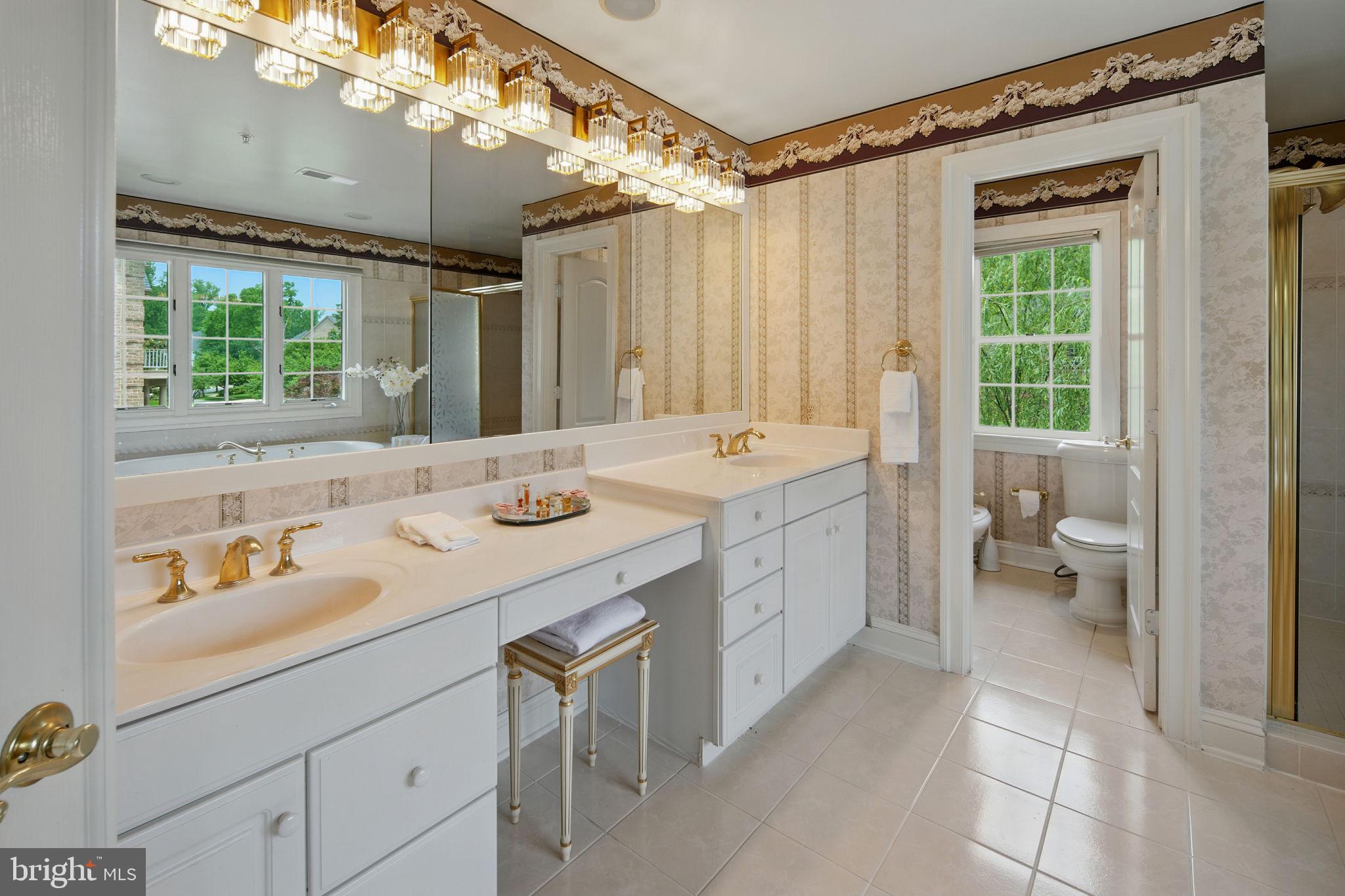 WILDWOOD MANOR - Residential
