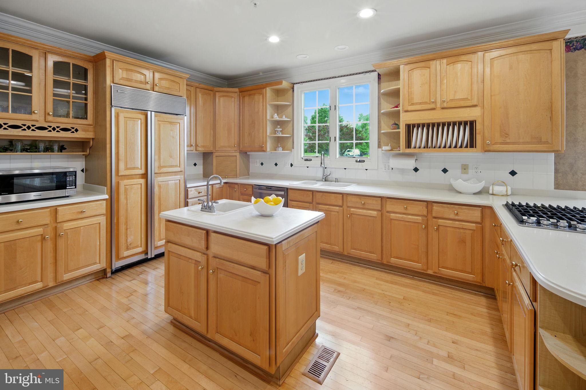 WILDWOOD MANOR - Residential