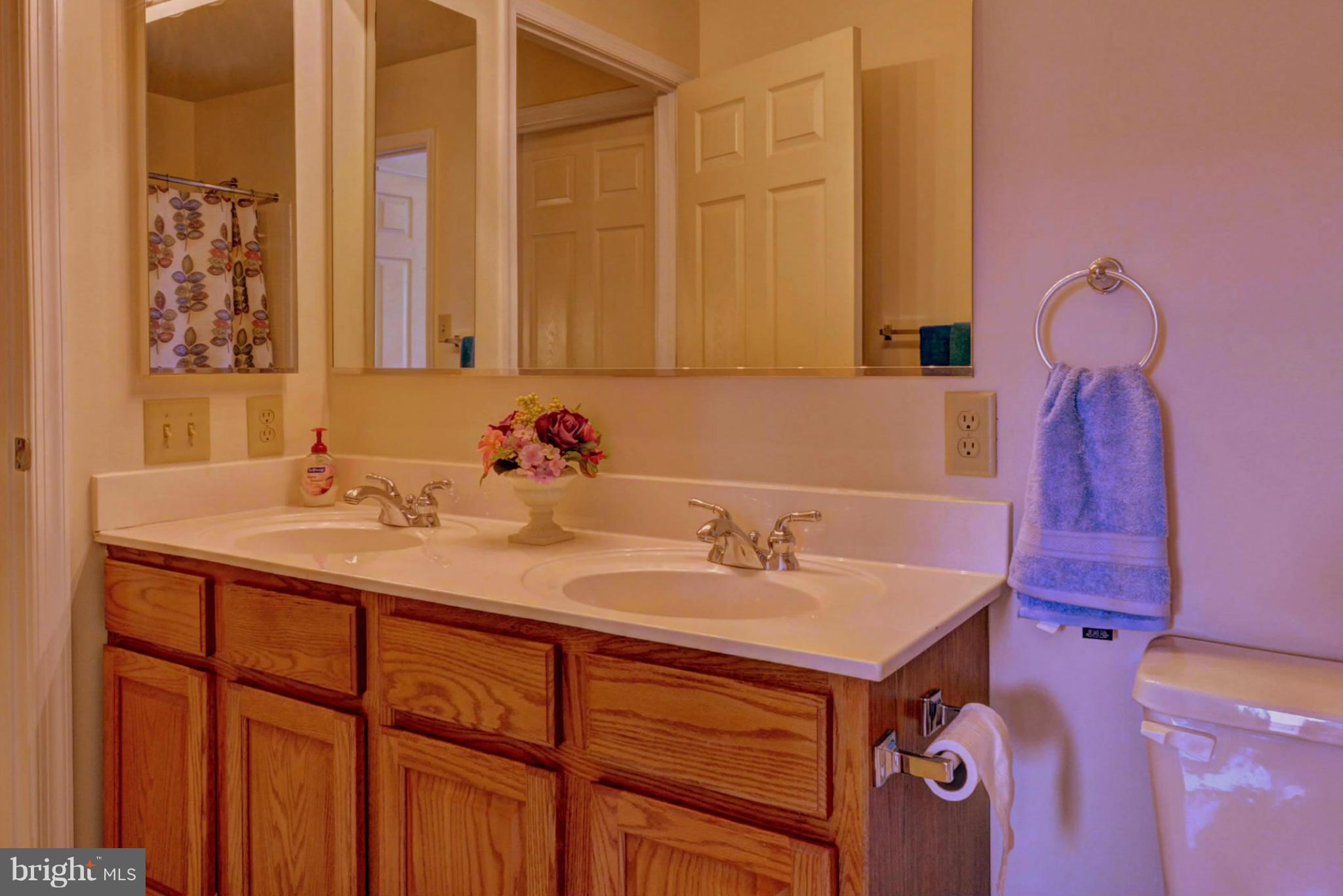 RANDOM HILLS LAND BAY - Residential