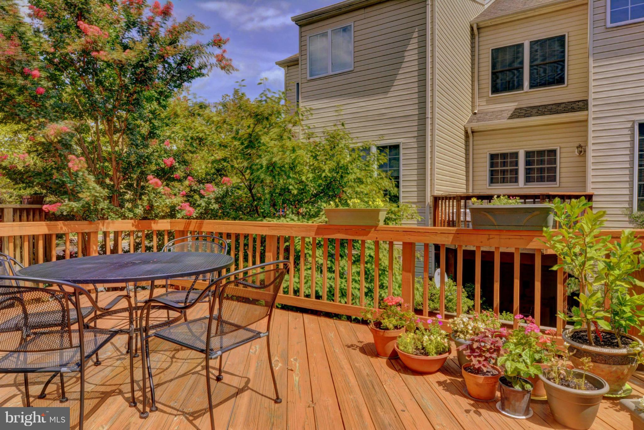 RANDOM HILLS LAND BAY - Residential