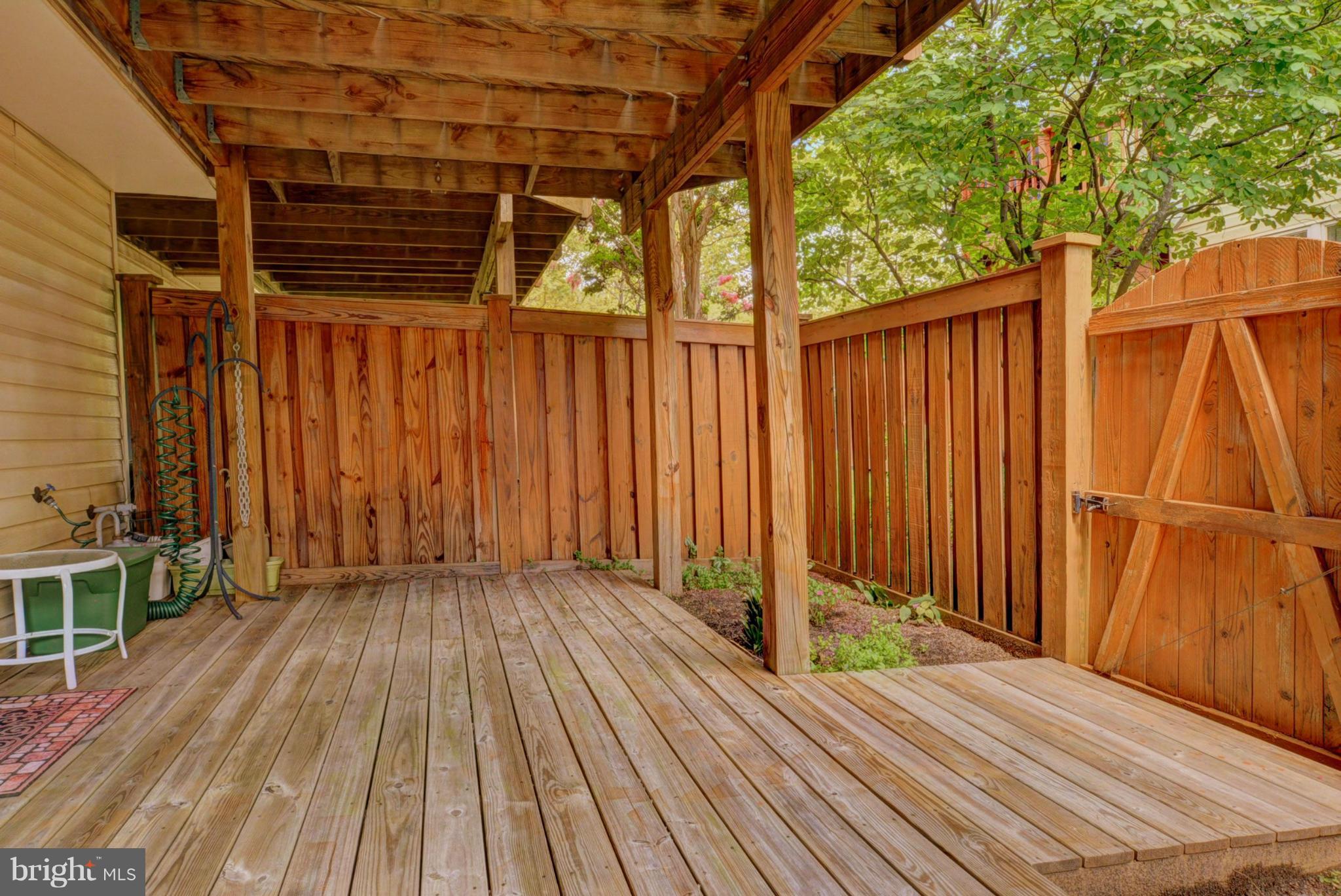 RANDOM HILLS LAND BAY - Residential