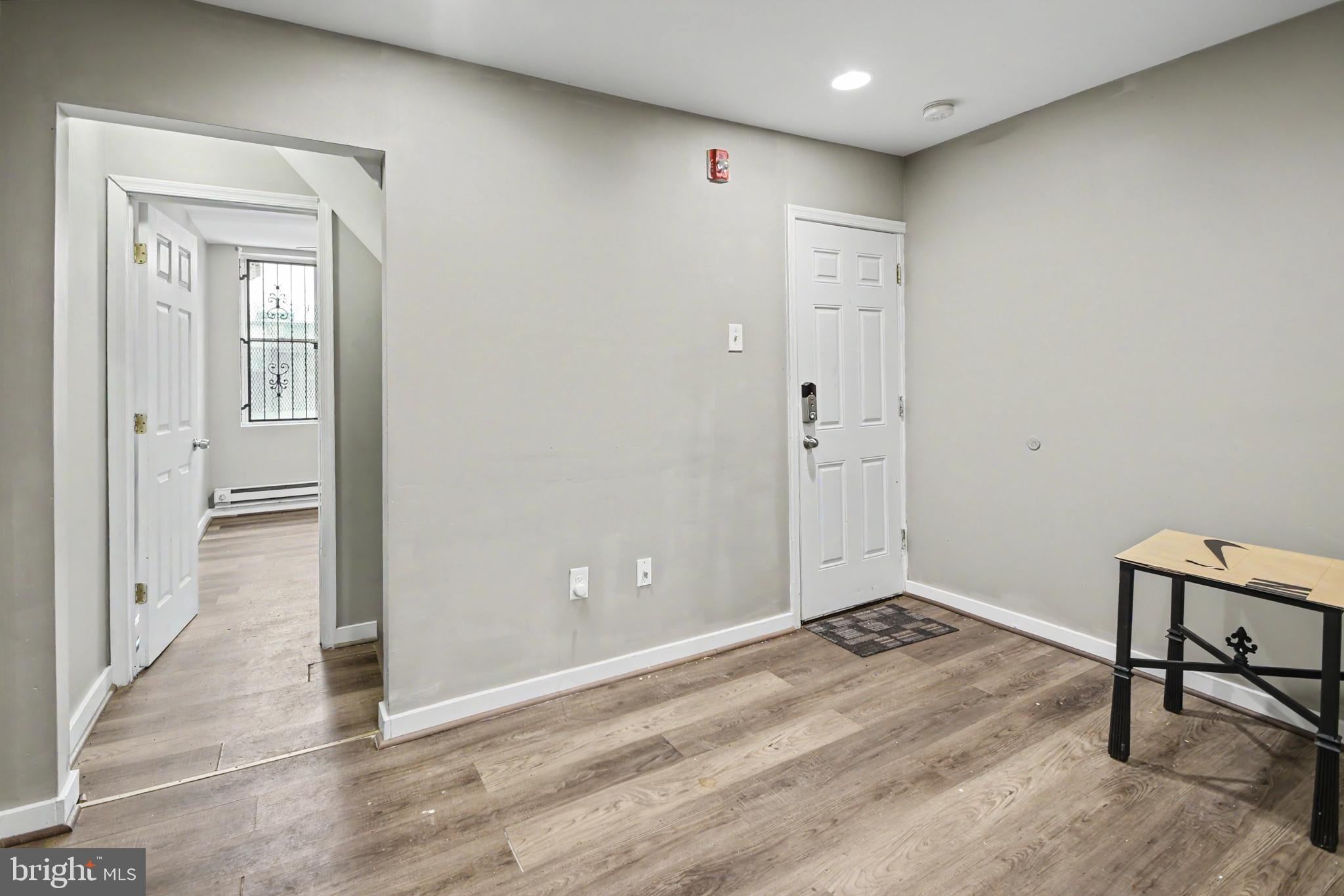 1929 N 9TH STREET 1ST FLOOR