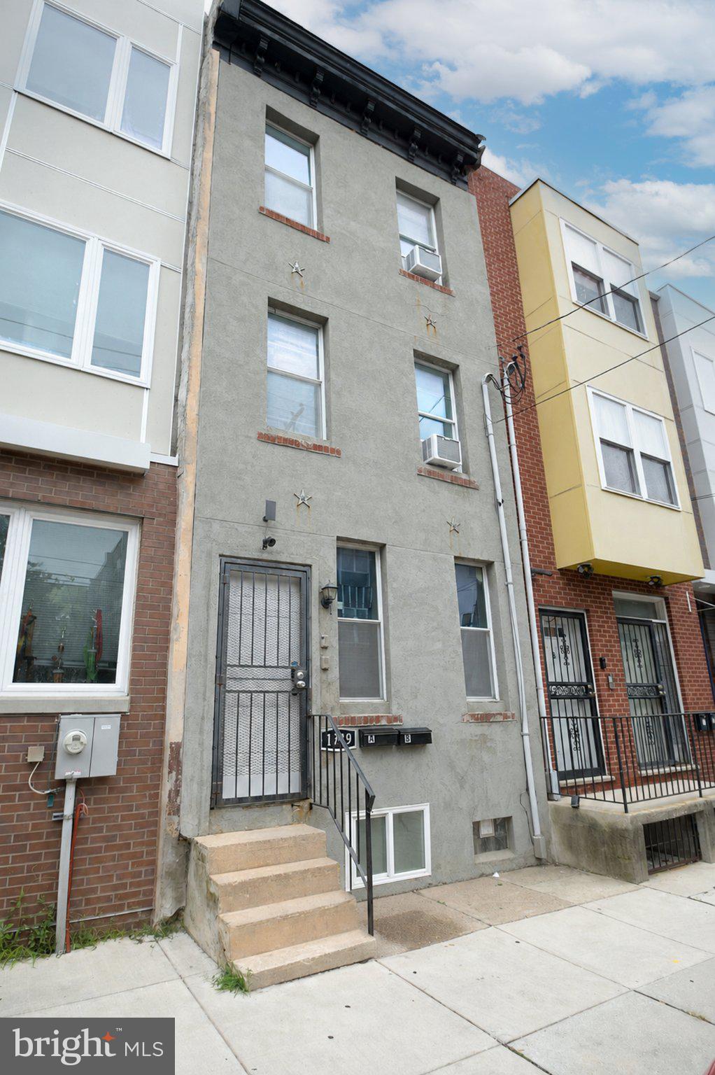 1929 N 9TH STREET 1ST FLOOR