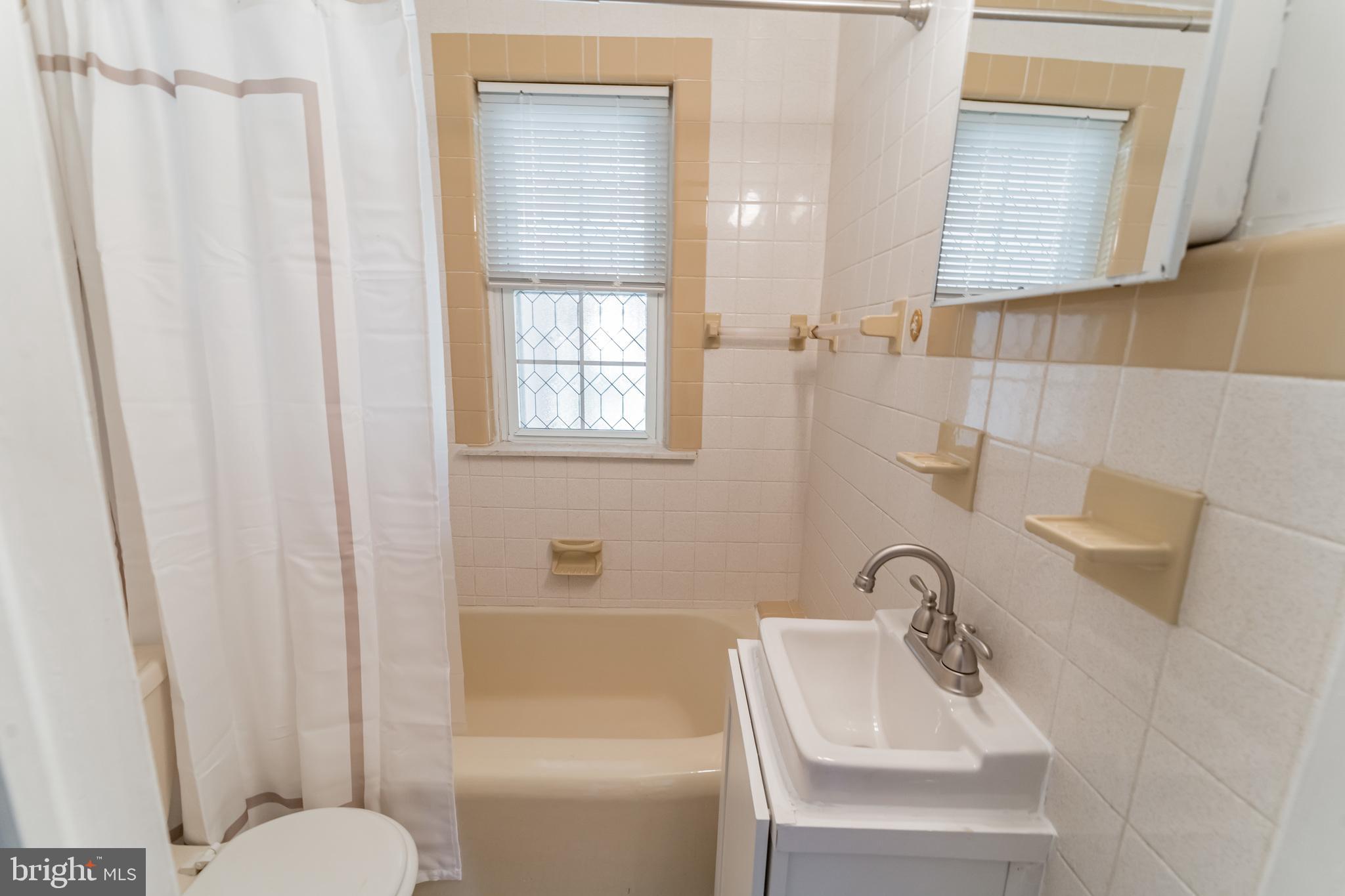 ARDMORE PARK - Residential