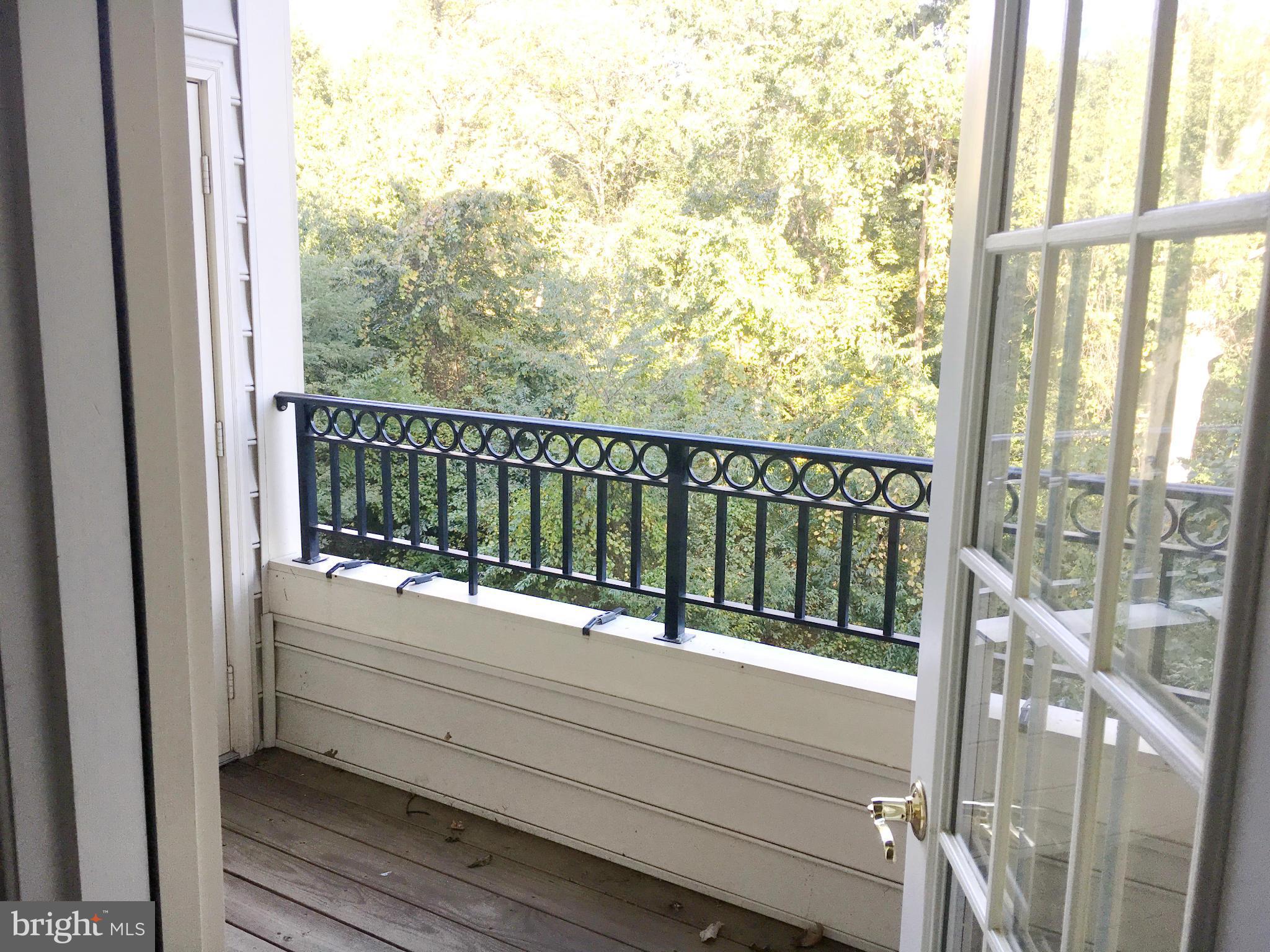 ELLICOTT HILLS - Residential