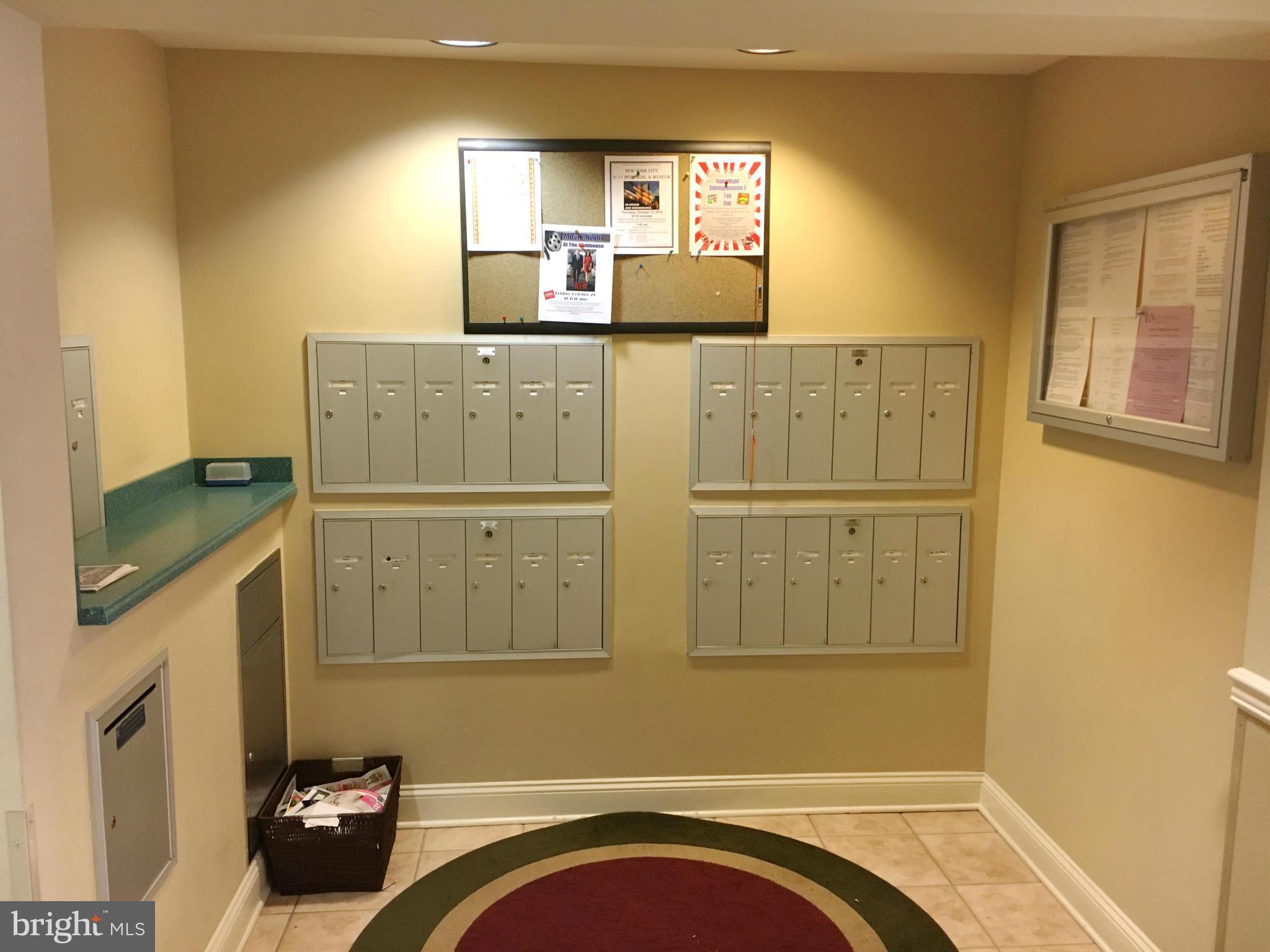 ELLICOTT HILLS - Residential