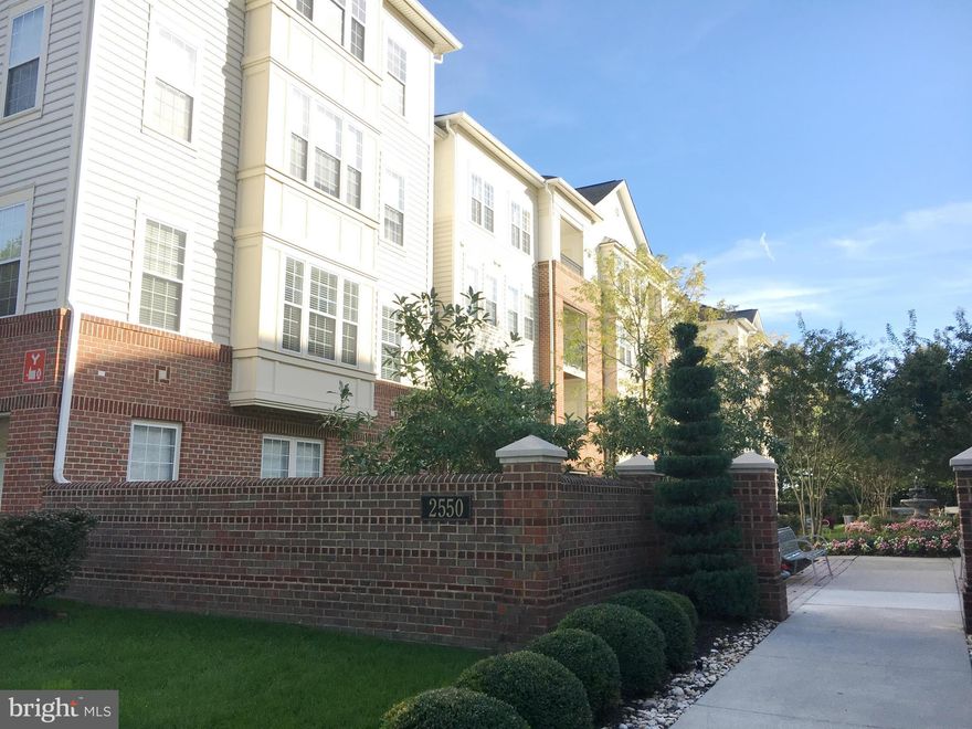 2 Bedroom, 2 Bath condo for adults 55+. Balcony overlooks woods. Kitchen with upgraded cherry cabinets, granite counters, stainless steel appliances, cherry hardwood floors and 2 drawer dishwasher. Karistan carpet, custom window treatments, clubhouse with pool, whirlpool, gym, billiard room and entertainment area. Locked storage area included.