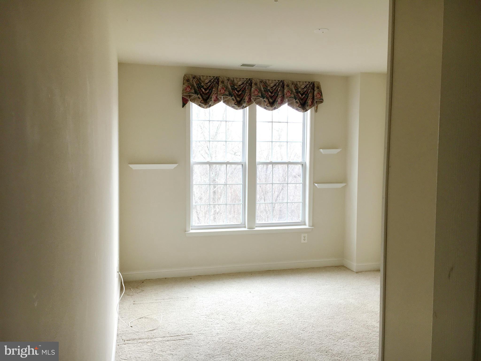 ELLICOTT HILLS - Residential