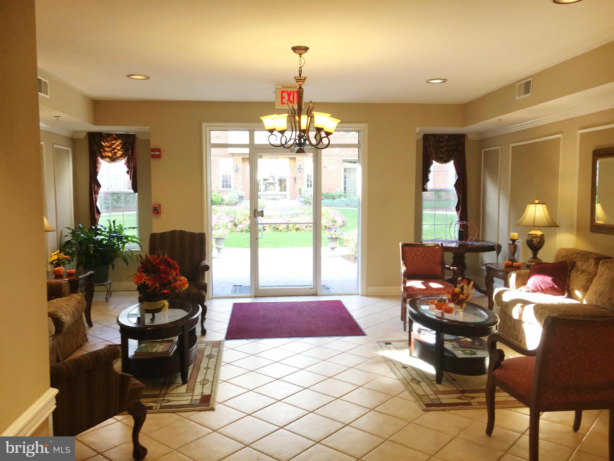 ELLICOTT HILLS - Residential