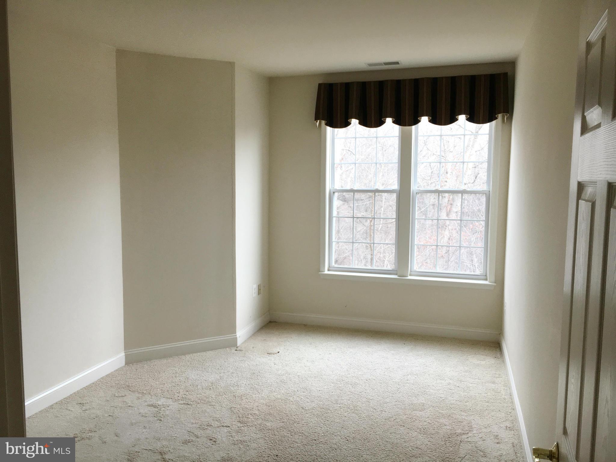 ELLICOTT HILLS - Residential