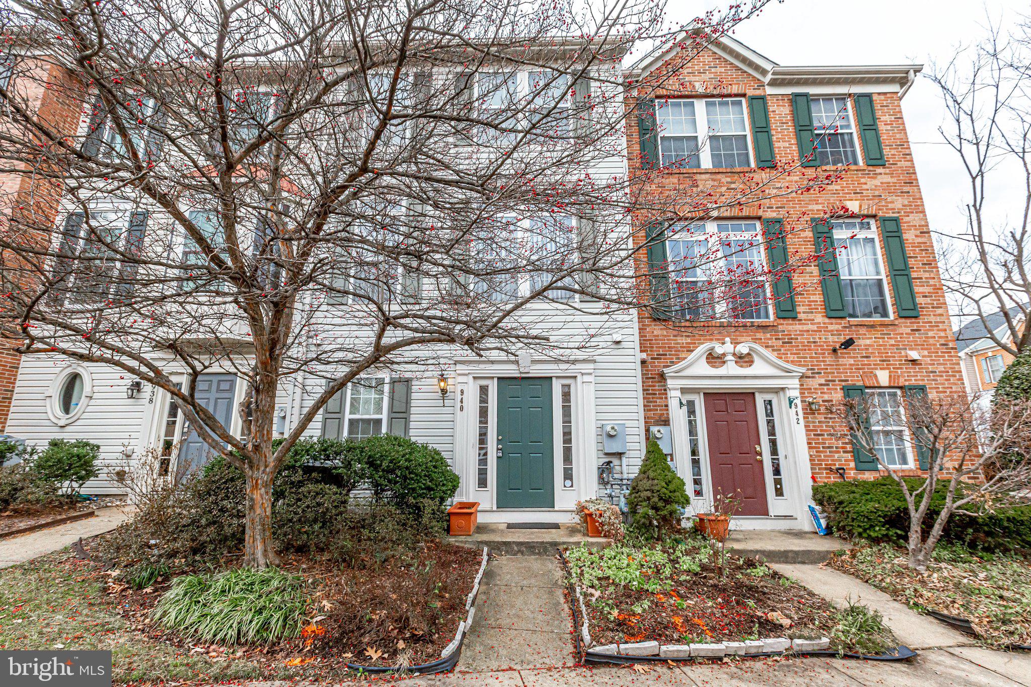 SUMMERS GROVE - Residential