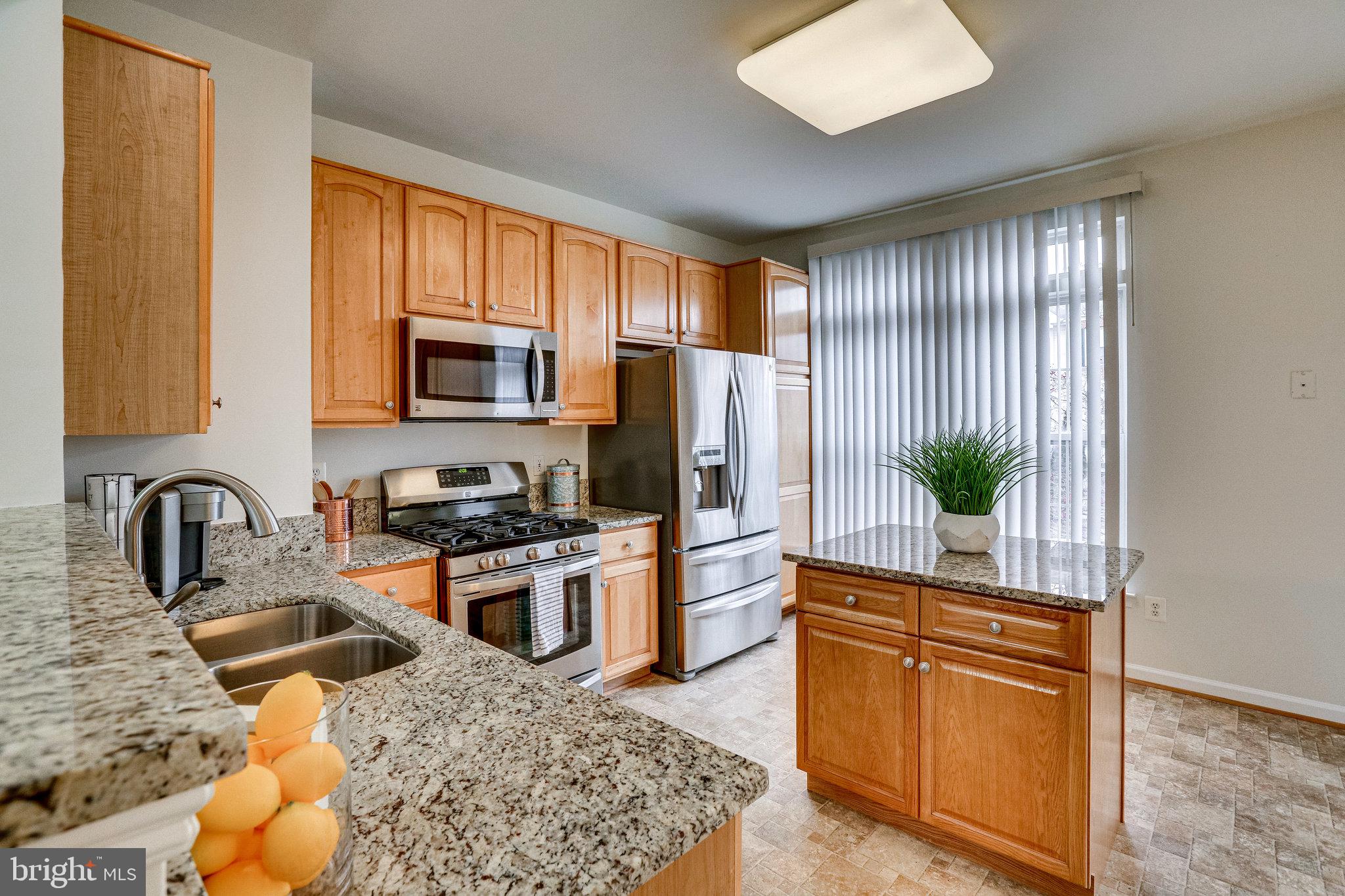 SUMMERS GROVE - Residential