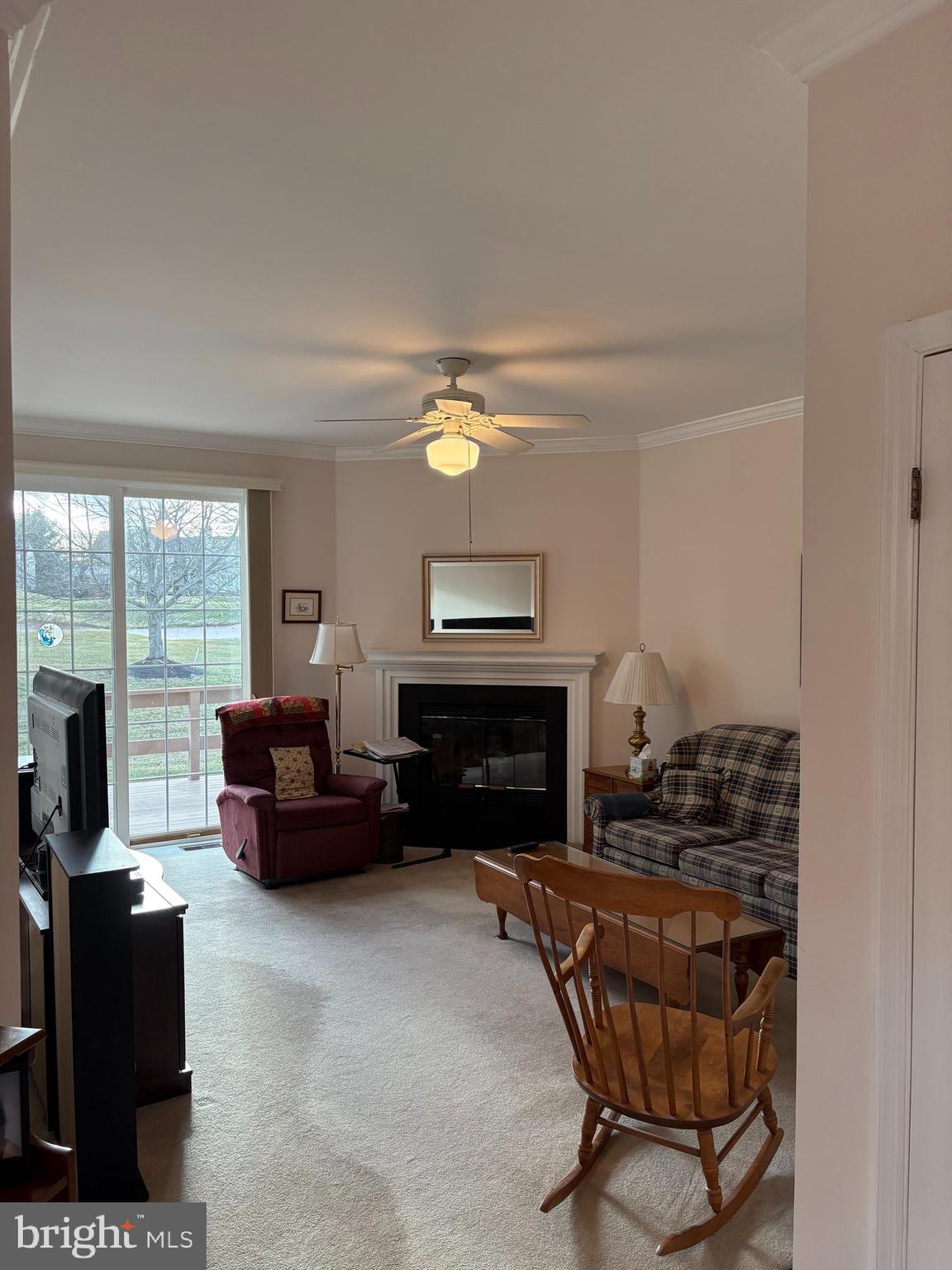 PINECREST - Residential