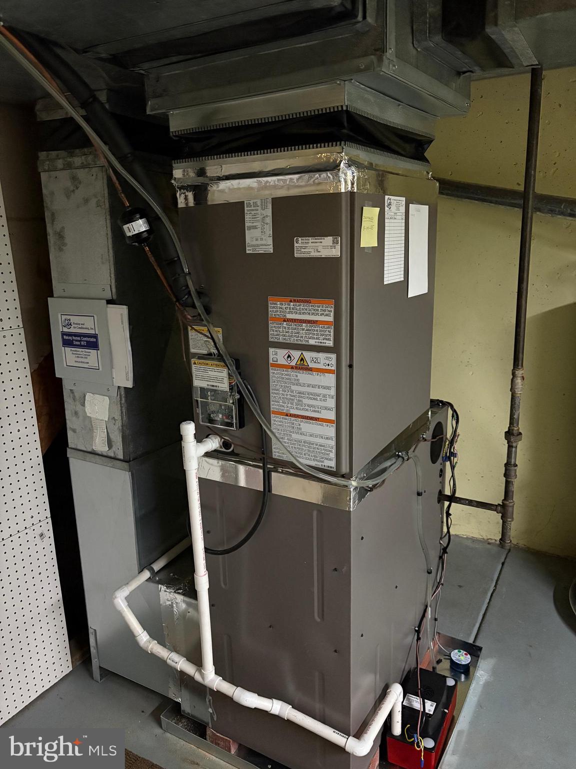 PINECREST - Residential