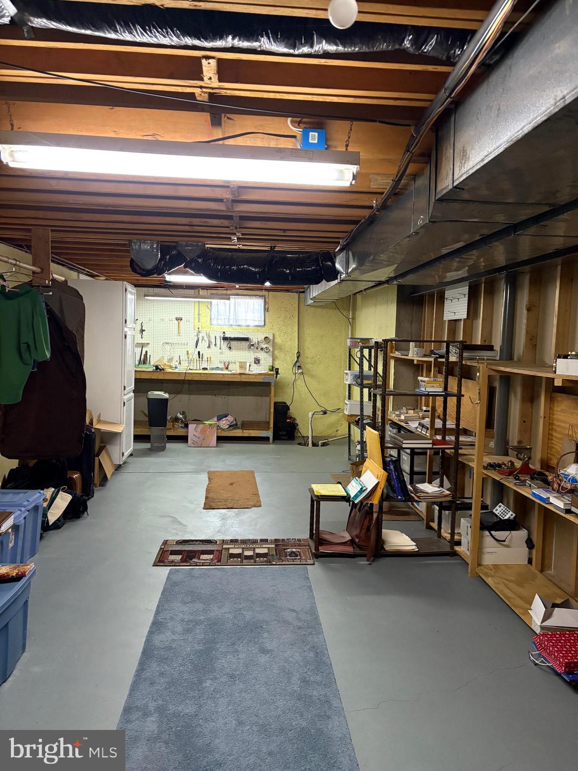 PINECREST - Residential