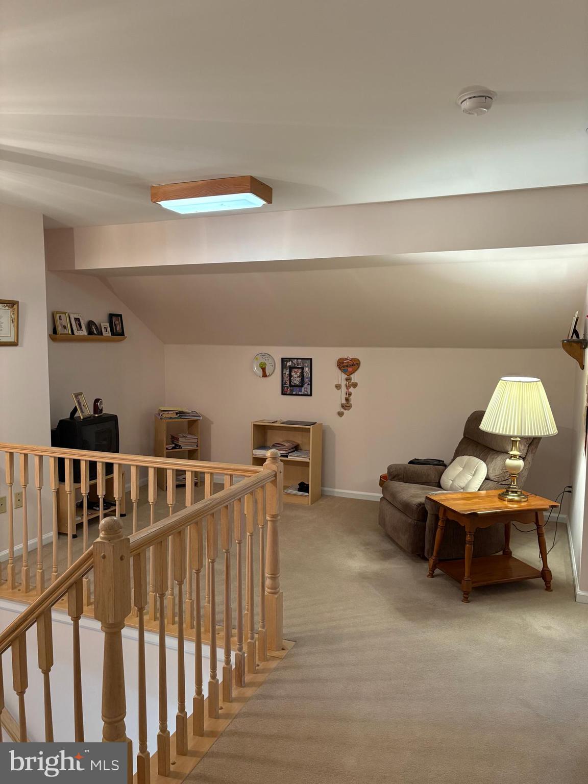 PINECREST - Residential