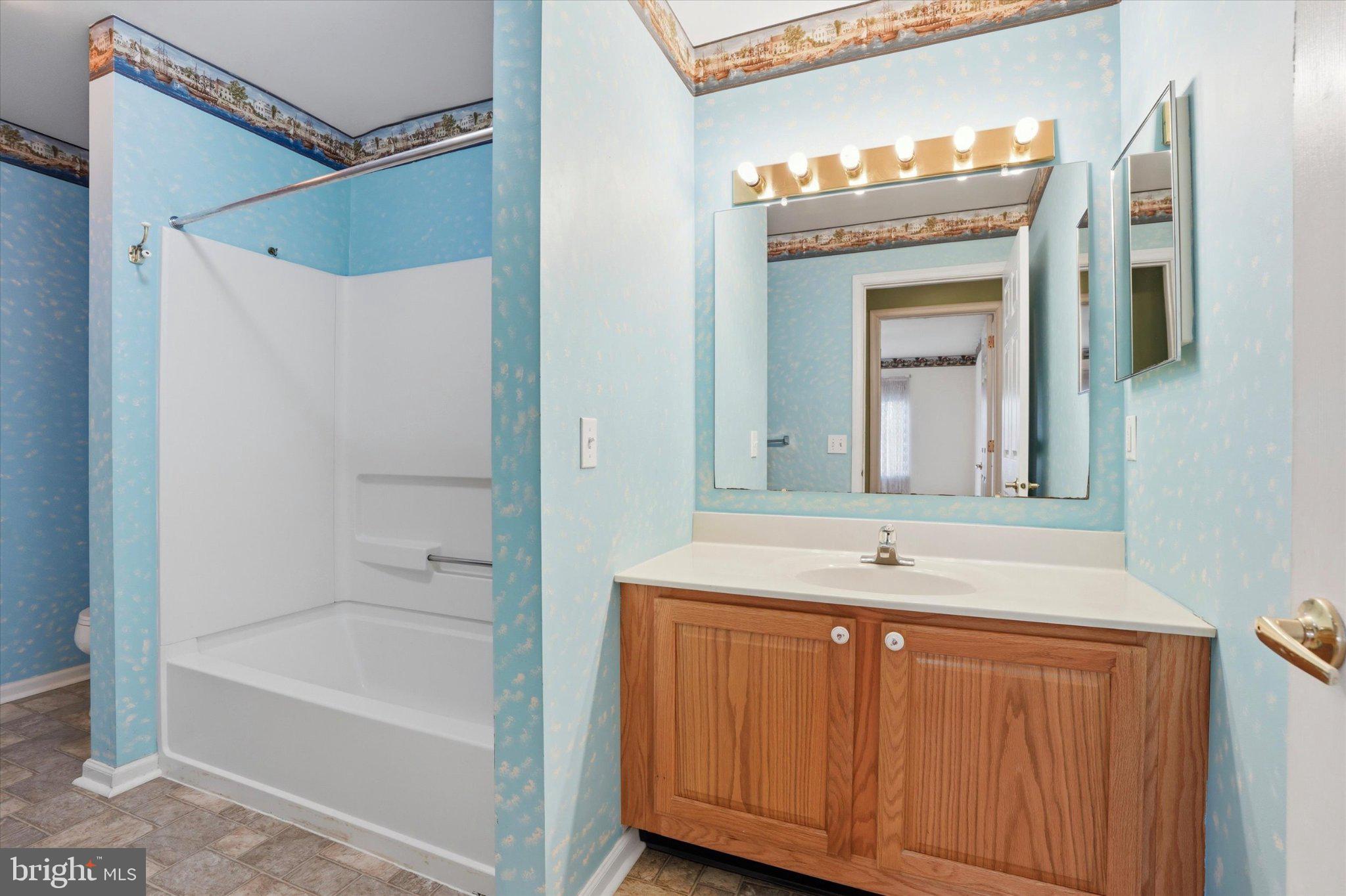 AVENROWE - Residential