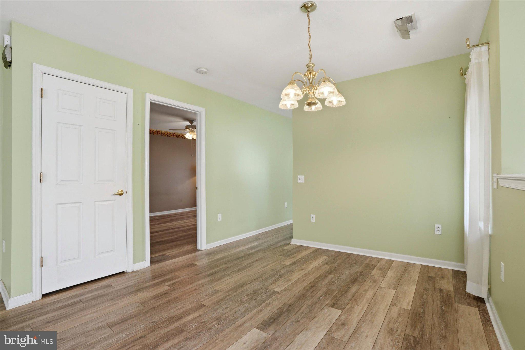 AVENROWE - Residential