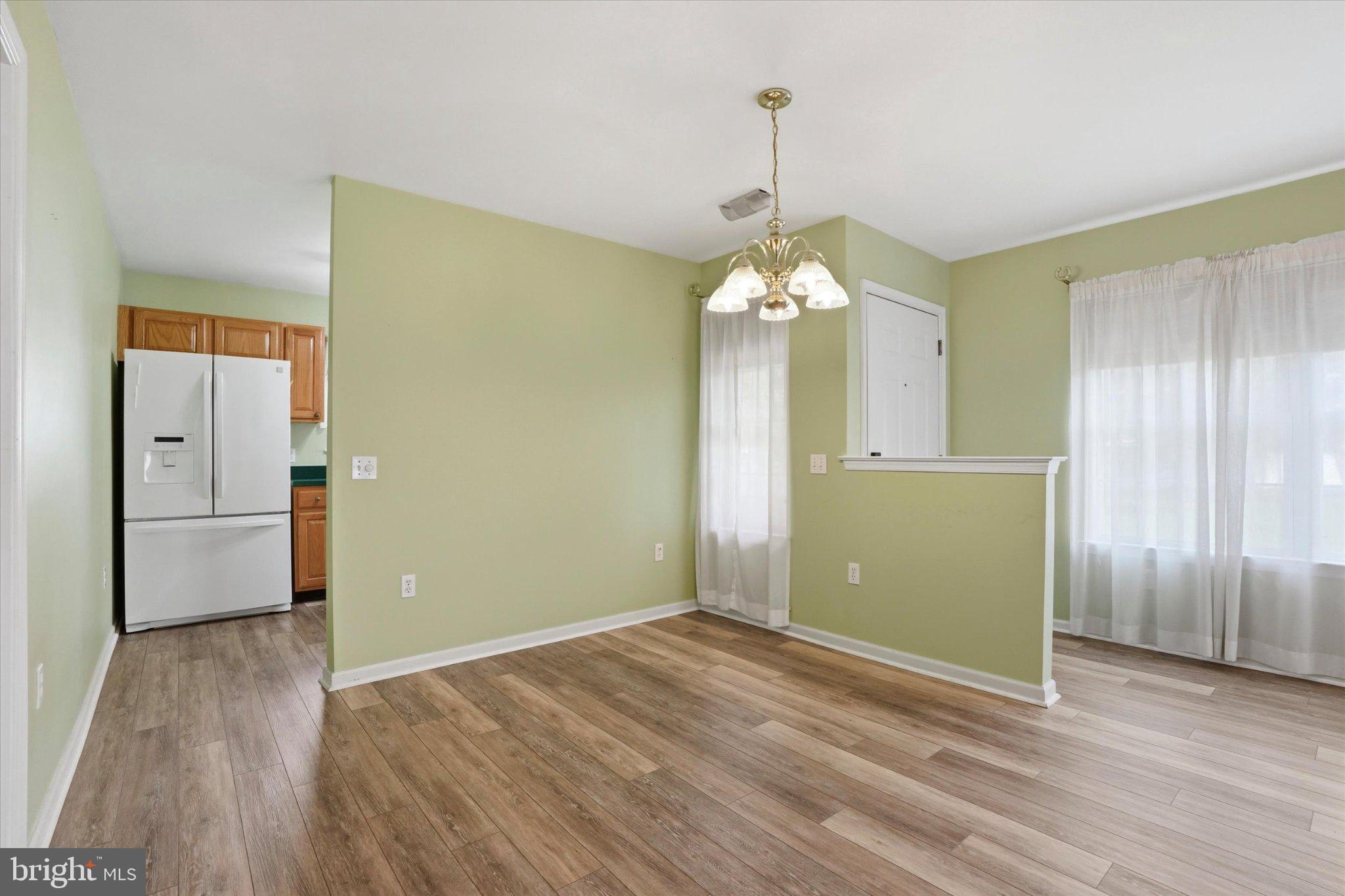 AVENROWE - Residential