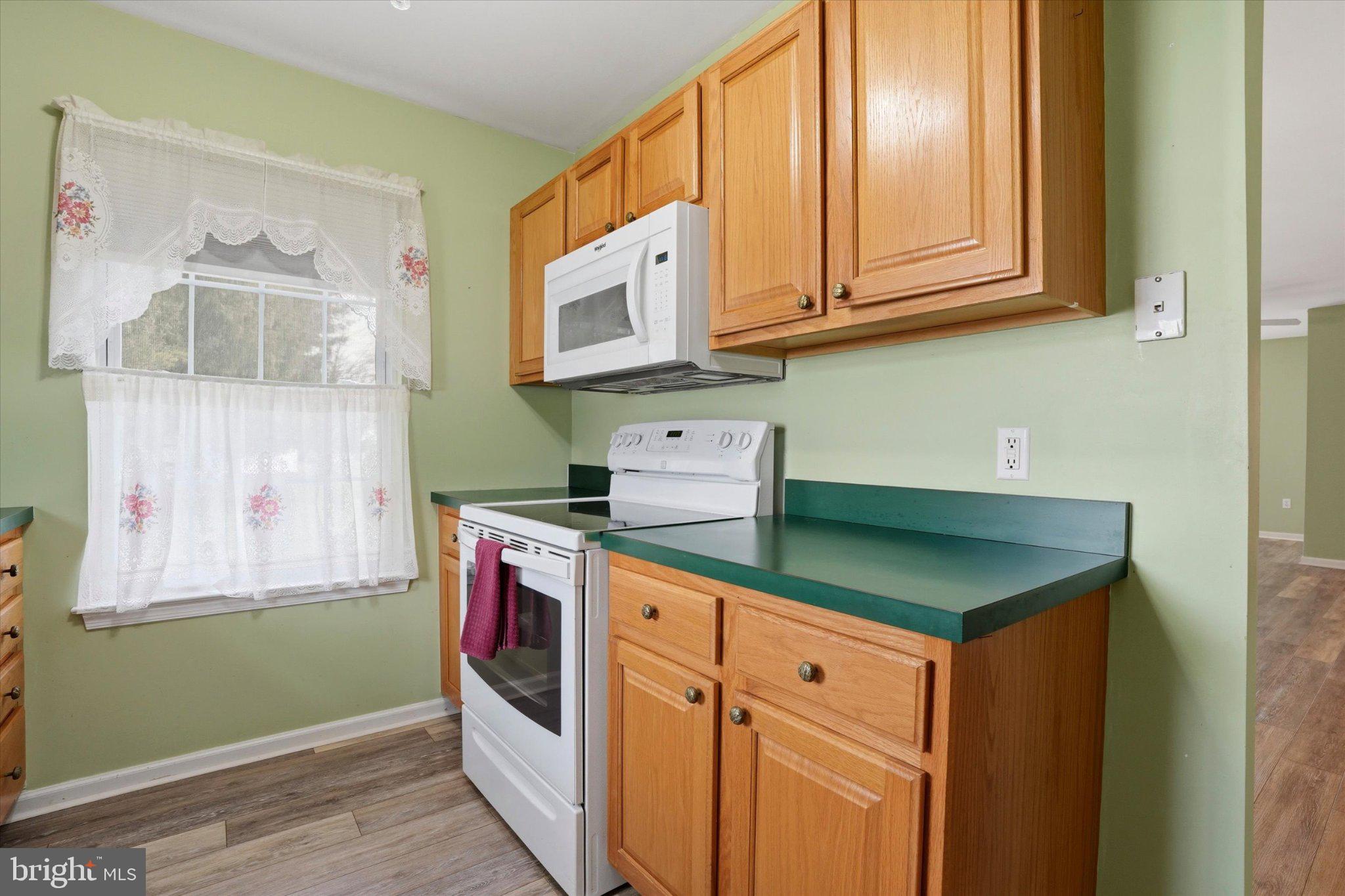 AVENROWE - Residential