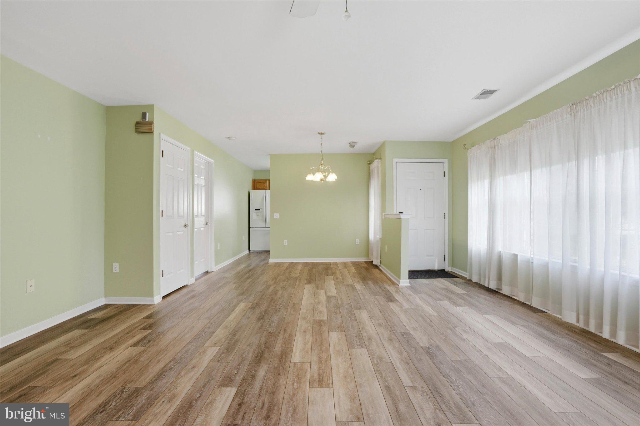 AVENROWE - Residential