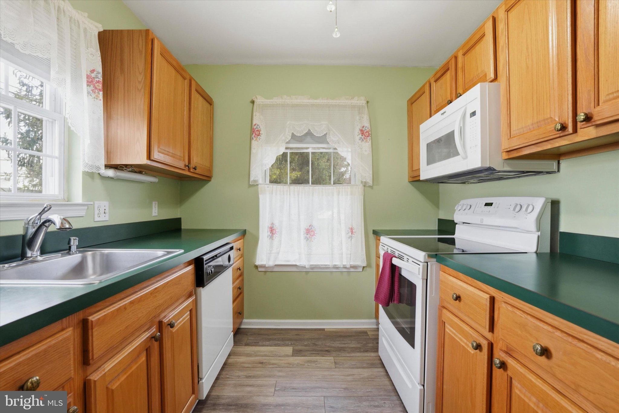 AVENROWE - Residential